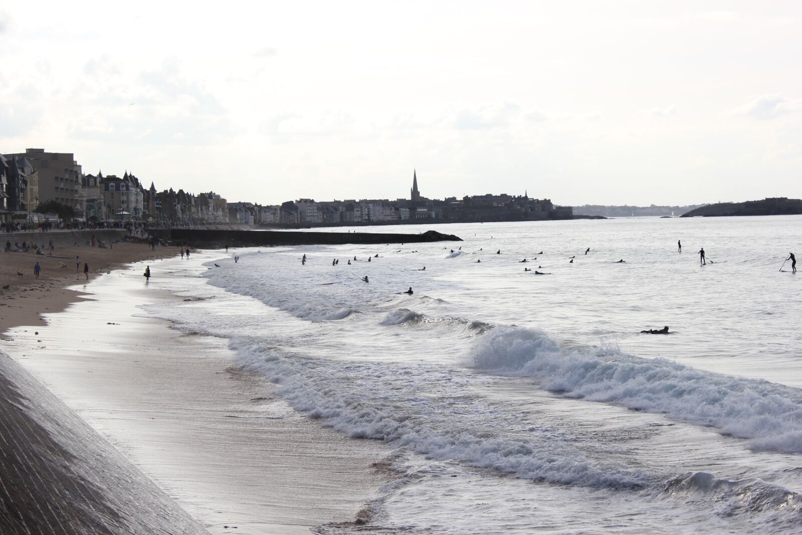 Canon EOS 550D (EOS Rebel T2i / EOS Kiss X4) sample photo. Saint malo, sea, beach photography