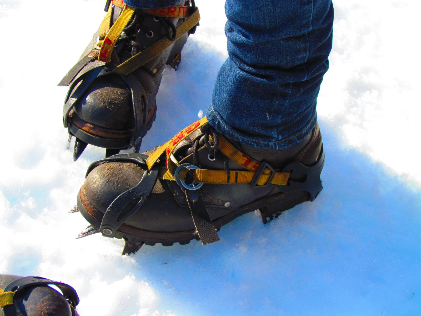 Canon PowerShot SX30 IS sample photo. Hiking, shoes, ice spikes photography