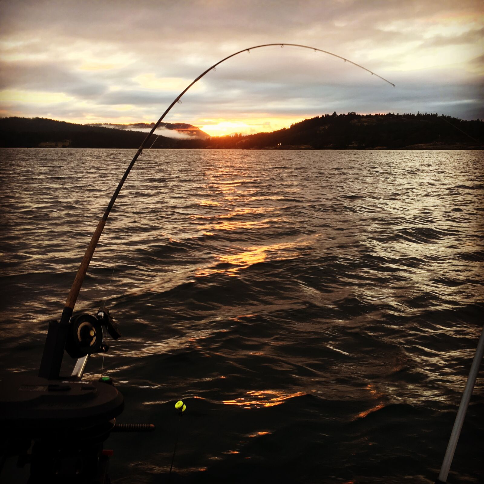Apple iPhone 6s sample photo. Fishing, sunrise, water photography