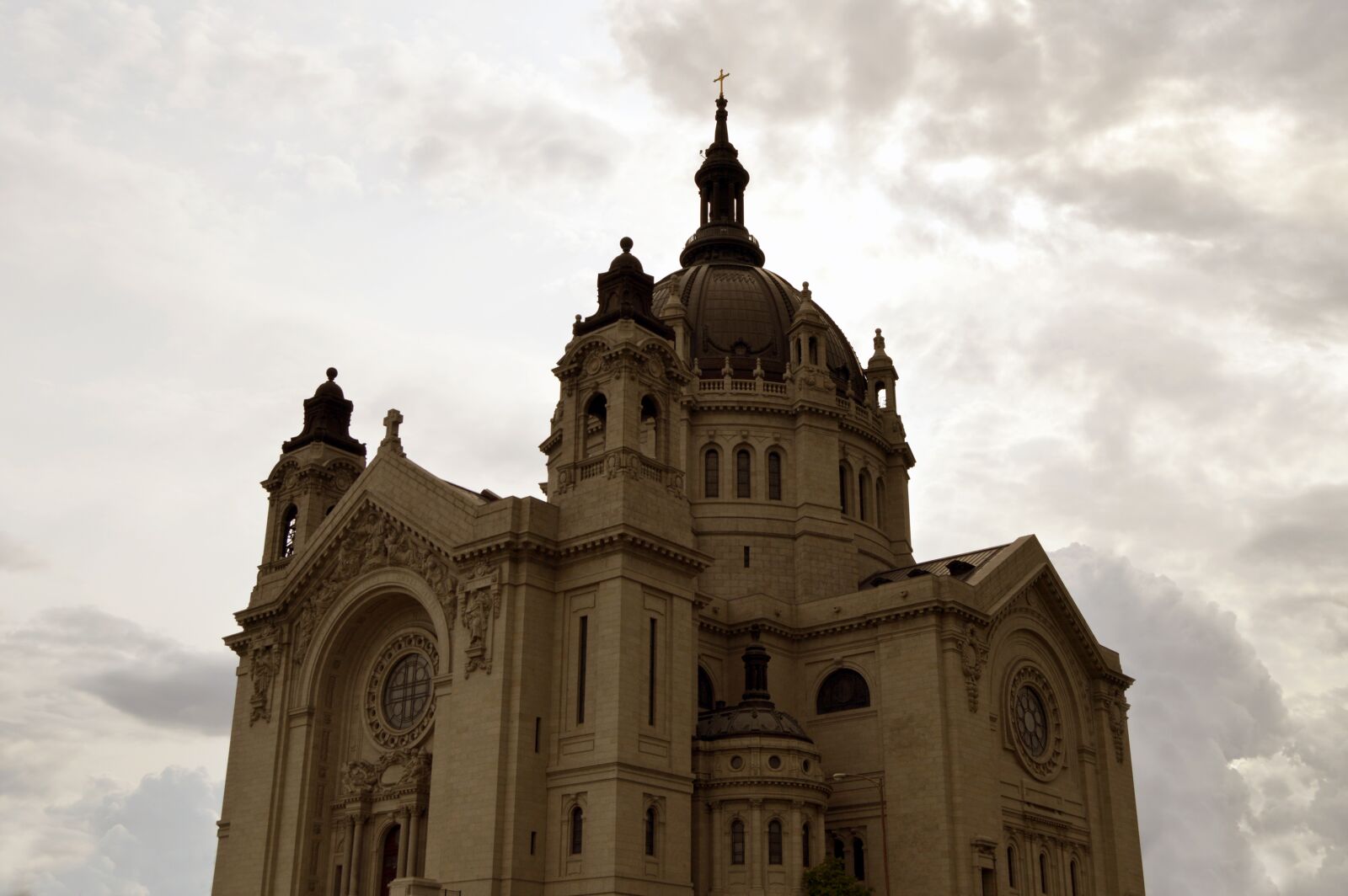 Nikon D3200 sample photo. St paul, cathedral, minnesota photography