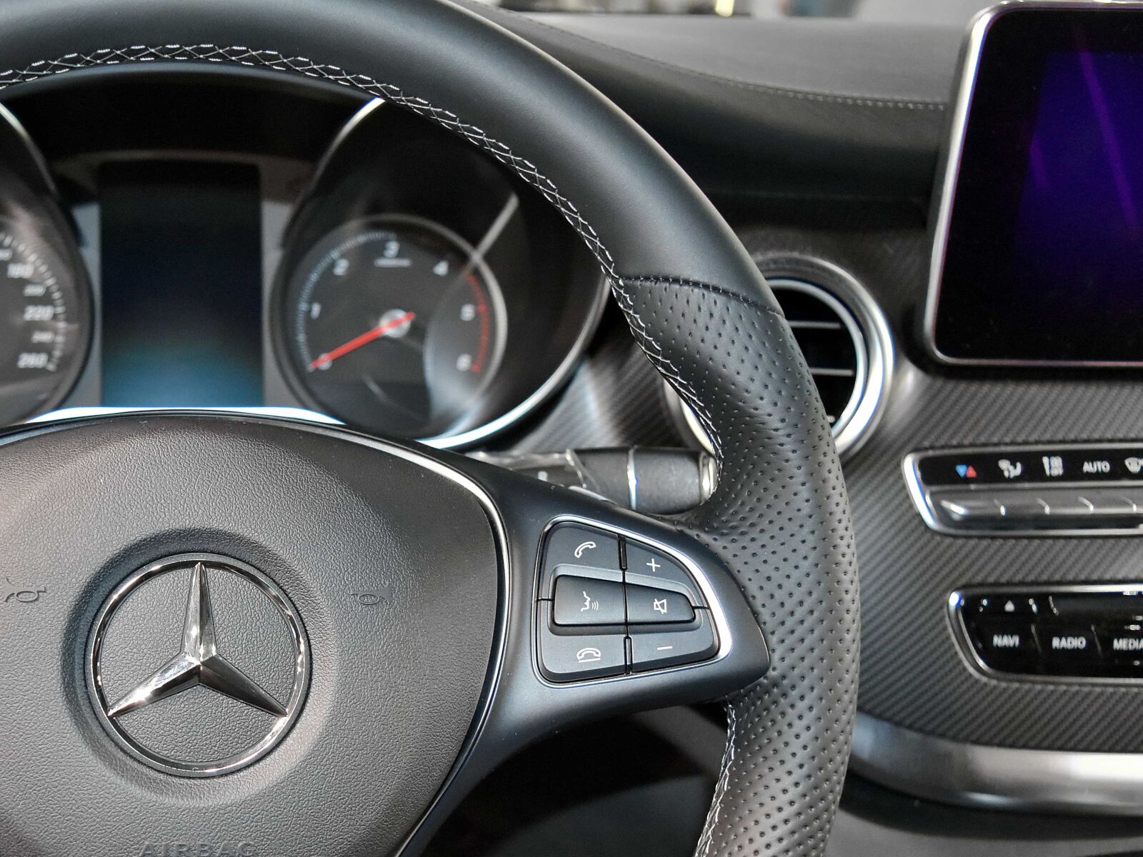 Nikon D5500 sample photo. Control, vehicle, steering wheel photography