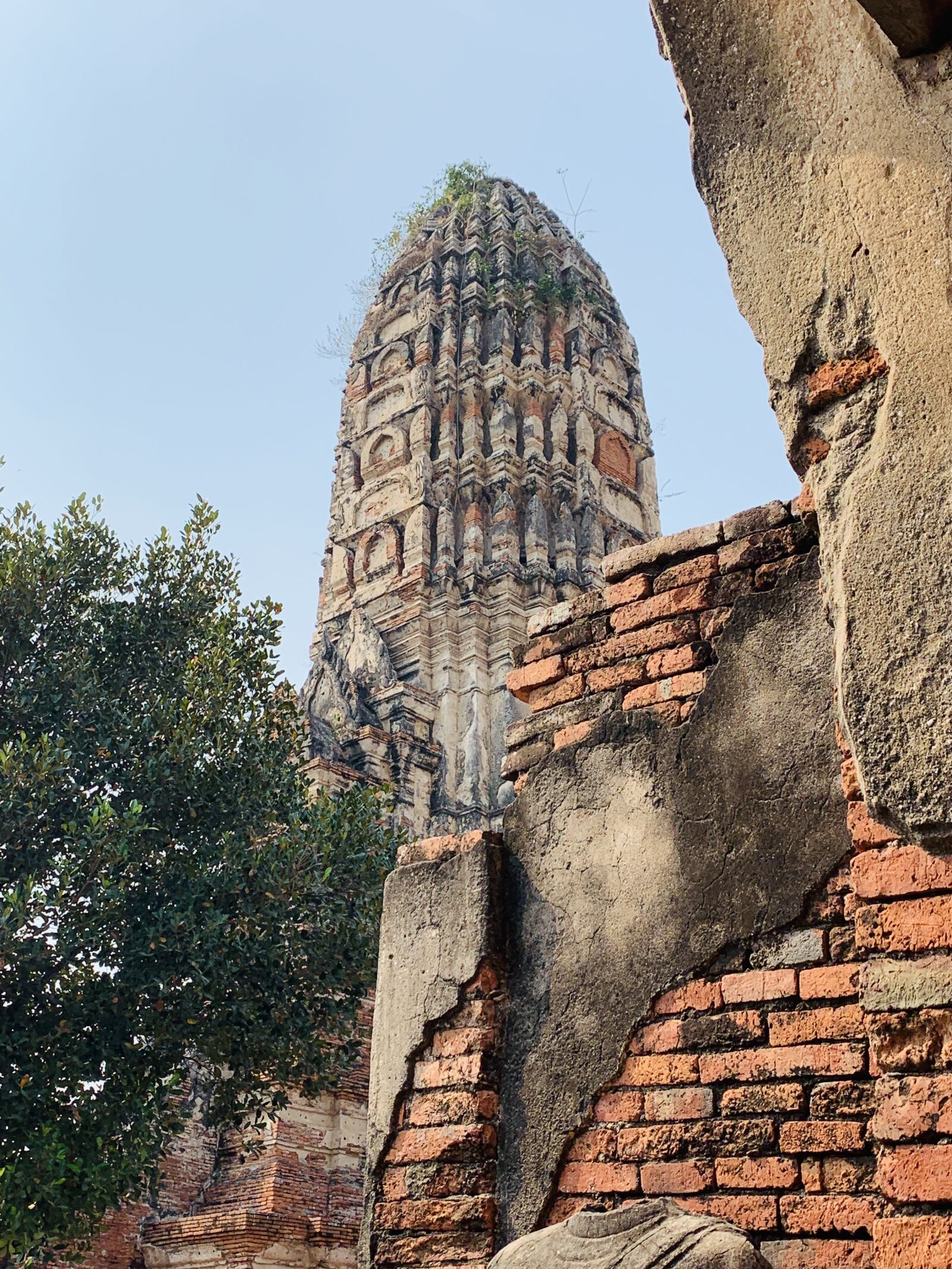Apple iPhone XR sample photo. Ruins, thailand, temple photography