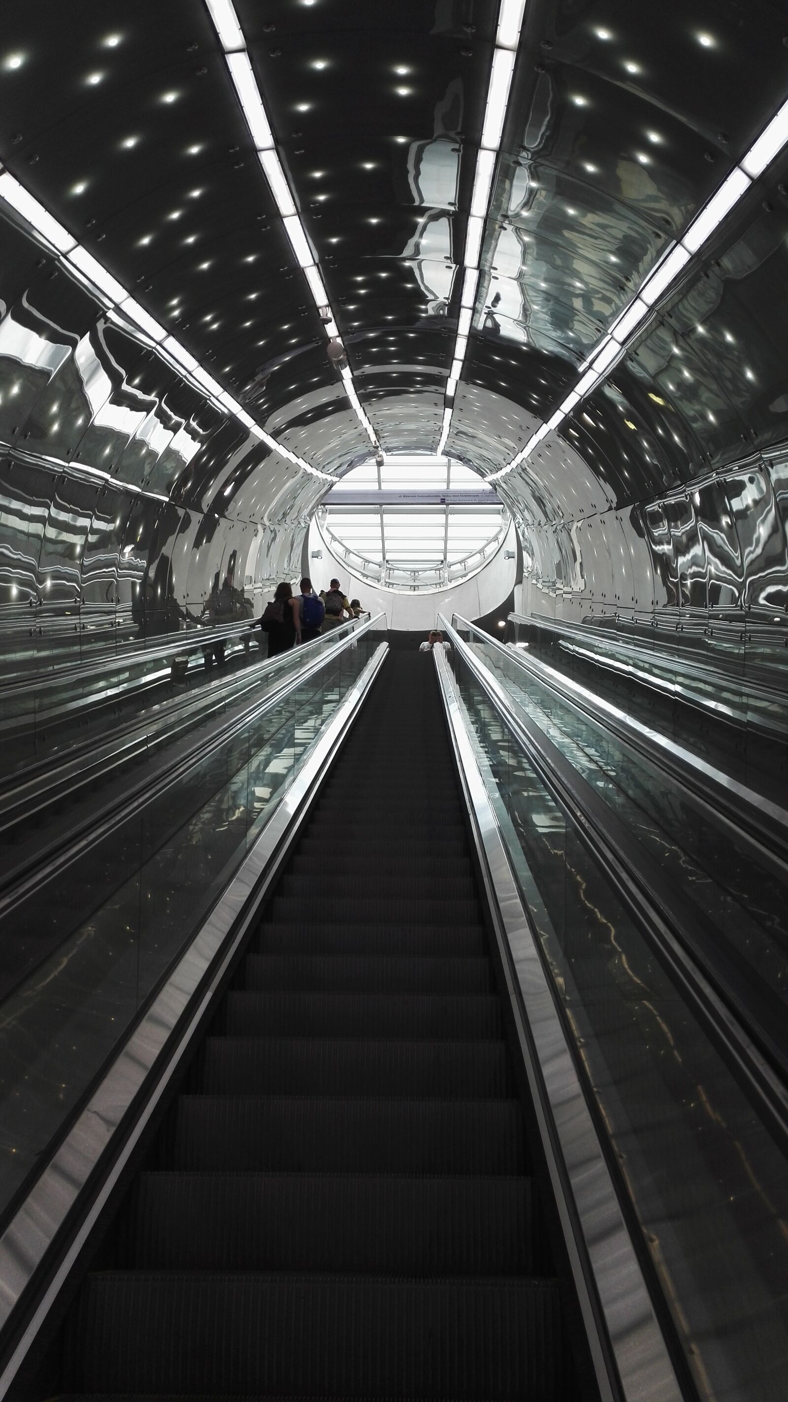 HUAWEI Honor 7 sample photo. Metro, the station, tubetunel photography
