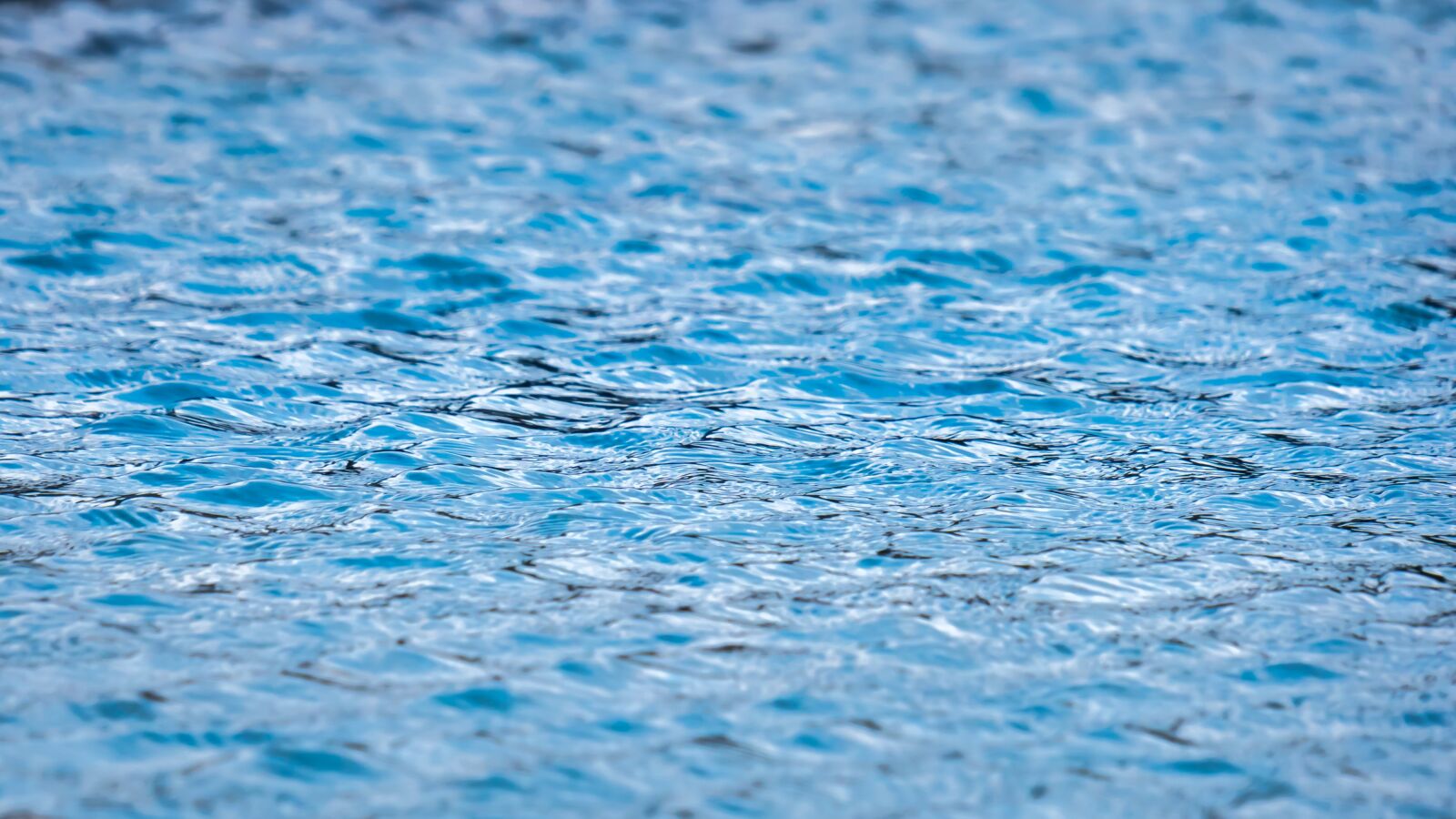 Canon PowerShot G3 X sample photo. Water surface, wave, water photography