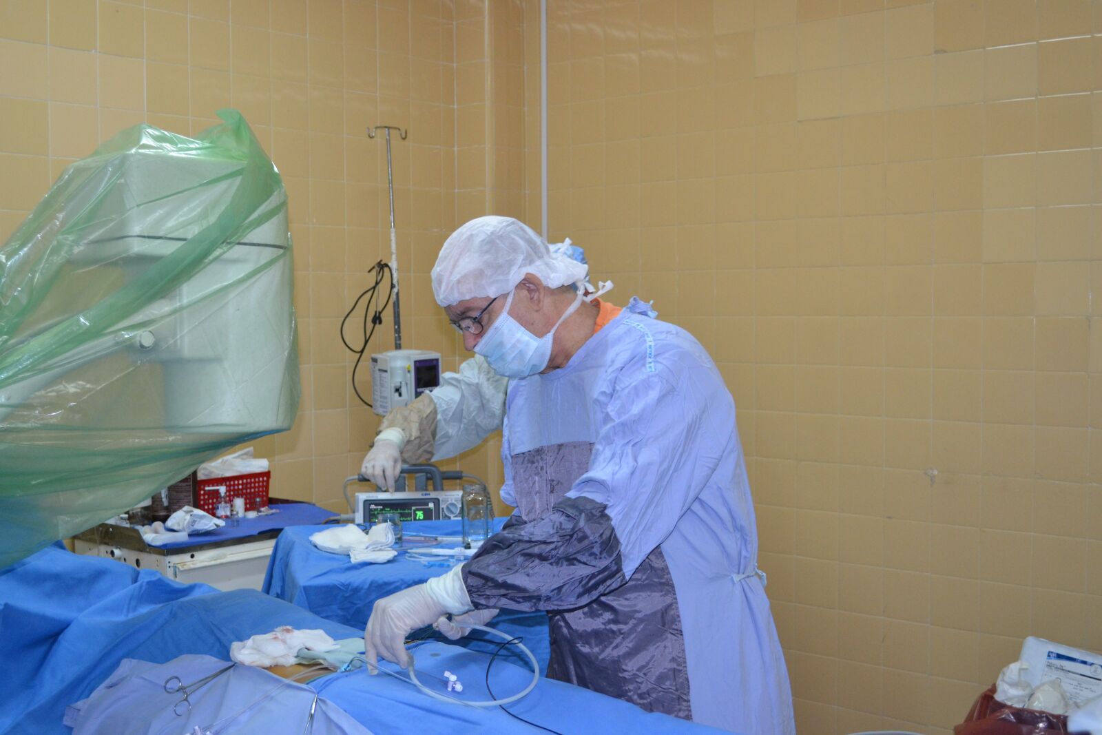 Nikon D3100 sample photo. Surgery, medicine, science photography