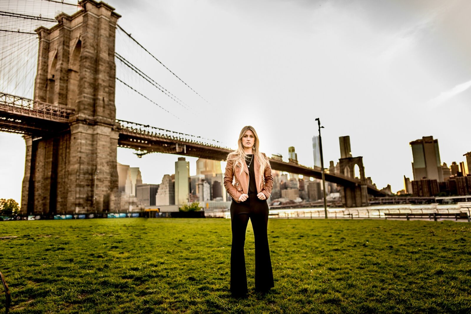 Nikon D750 sample photo. Model, new york, bridge photography