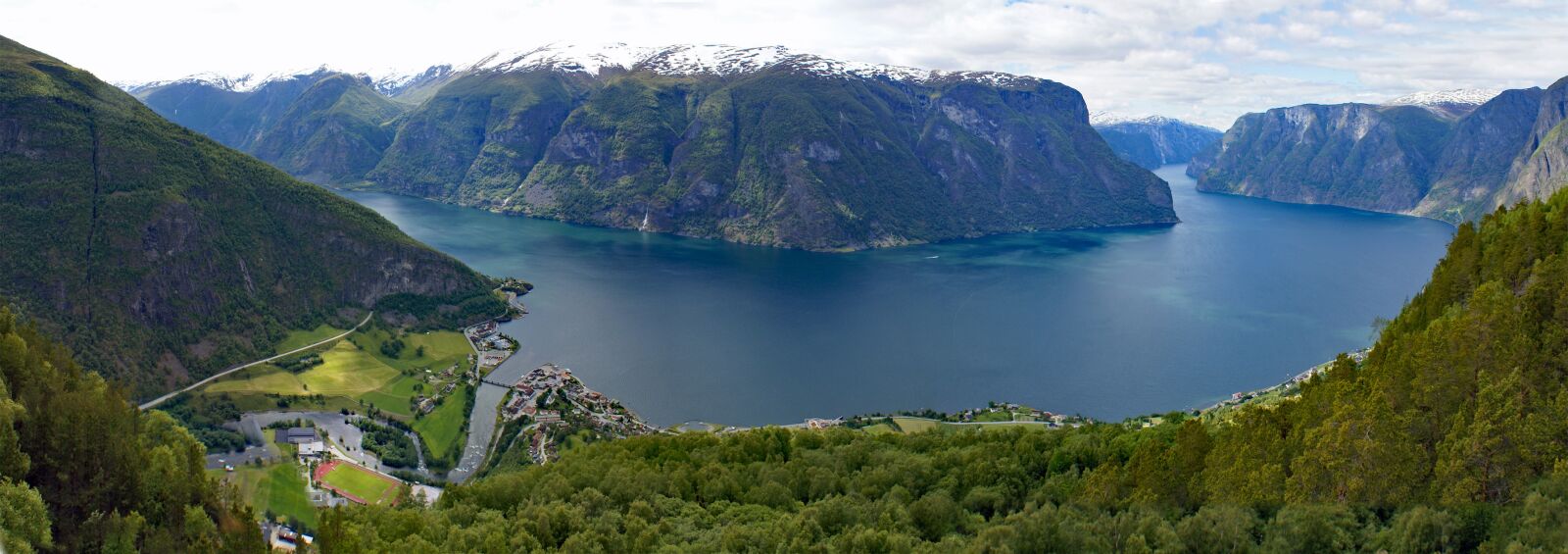 Sony Alpha DSLR-A100 sample photo. Panorama, norway, the sognefjord photography
