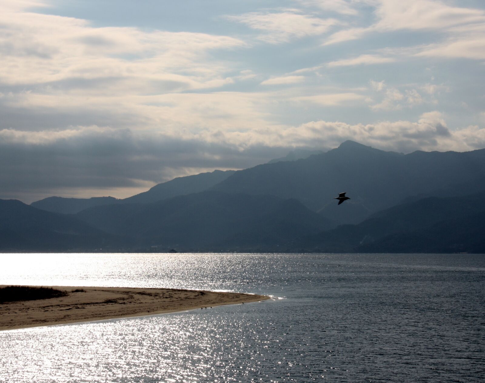 Canon EOS 450D (EOS Rebel XSi / EOS Kiss X2) sample photo. Marine, sky, clouds photography