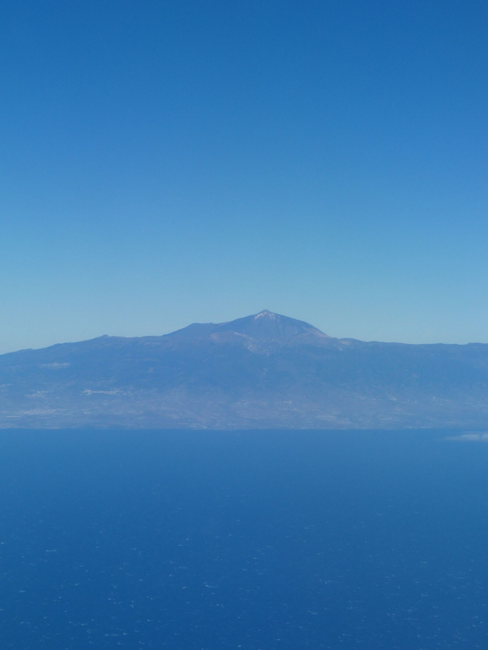 Panasonic Lumix DMC-FZ200 sample photo. Tenerife, island, aerial view photography
