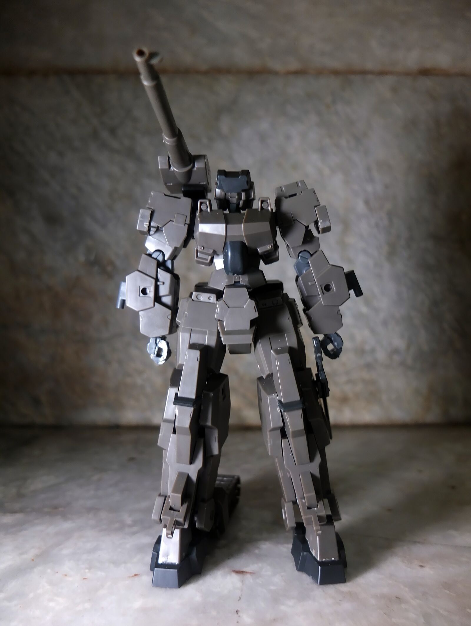 Fujifilm X10 sample photo. Robot, armor, canon photography