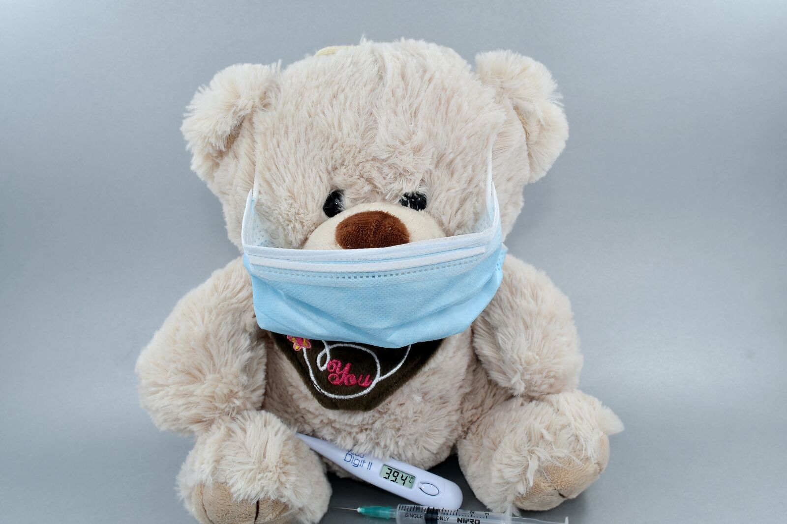 Nikon D5500 sample photo. Face mask, health care photography
