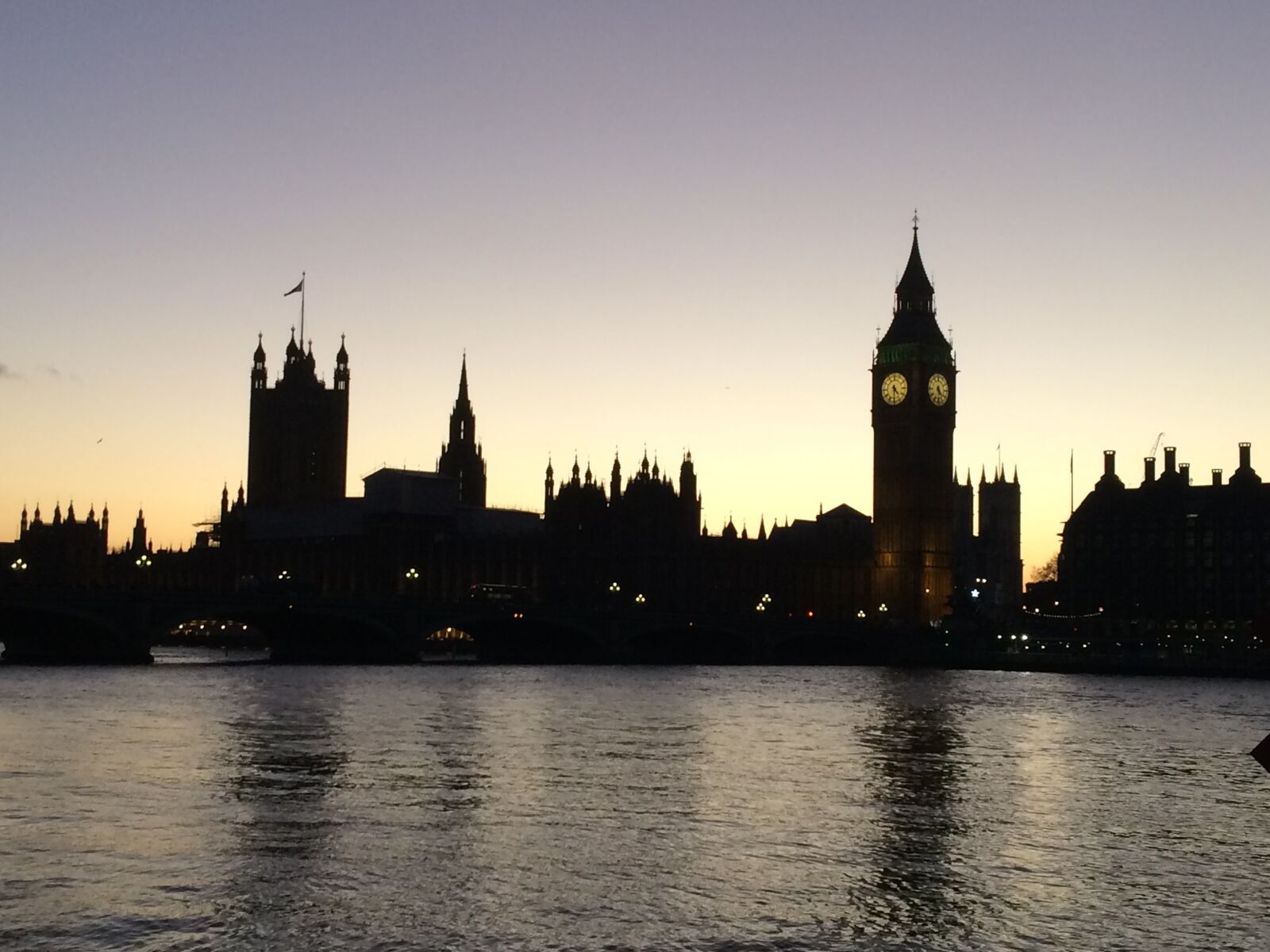 iPhone 5s back camera 4.15mm f/2.2 sample photo. London, thames, city photography
