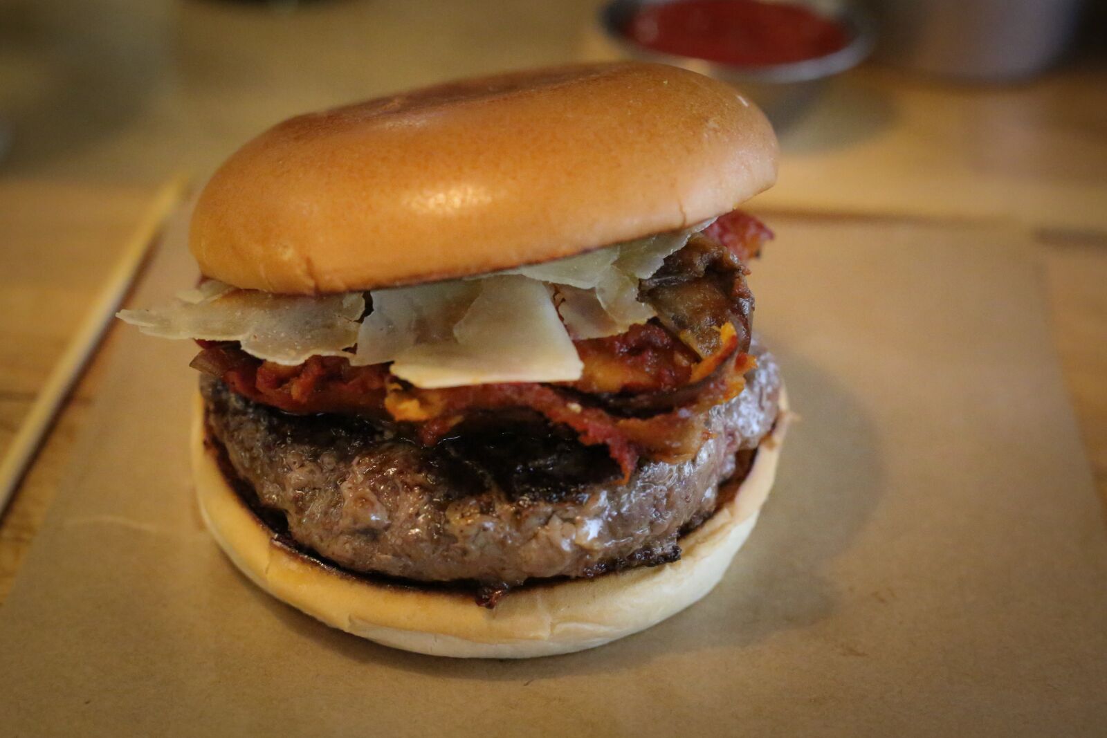 Canon EOS 5D Mark III sample photo. Food, berger, lunch photography