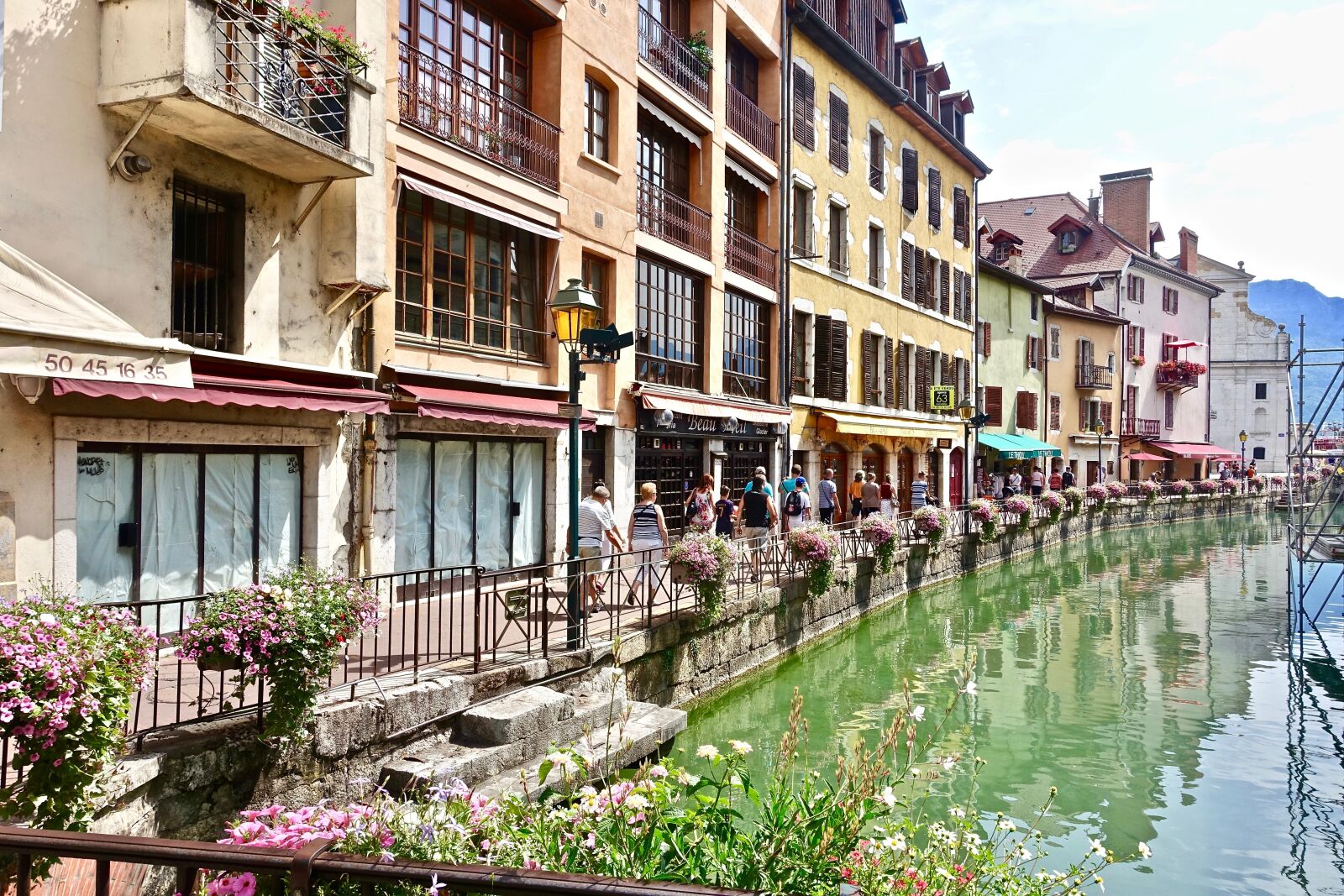 Sony Cyber-shot DSC-RX100 III sample photo. Annecy, architecture, tourism photography
