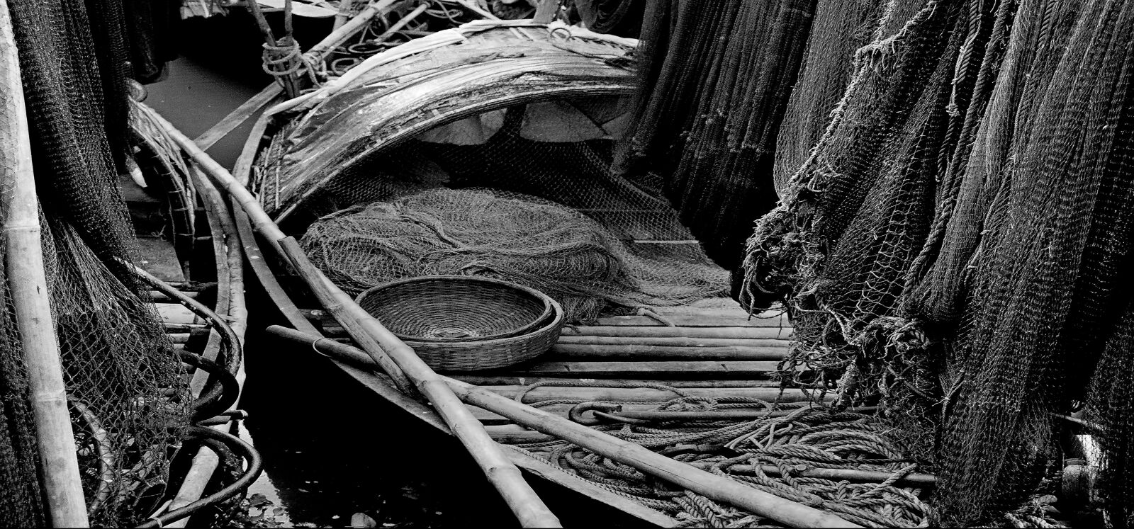 Canon EOS 20D sample photo. Fisherman, boat, river photography
