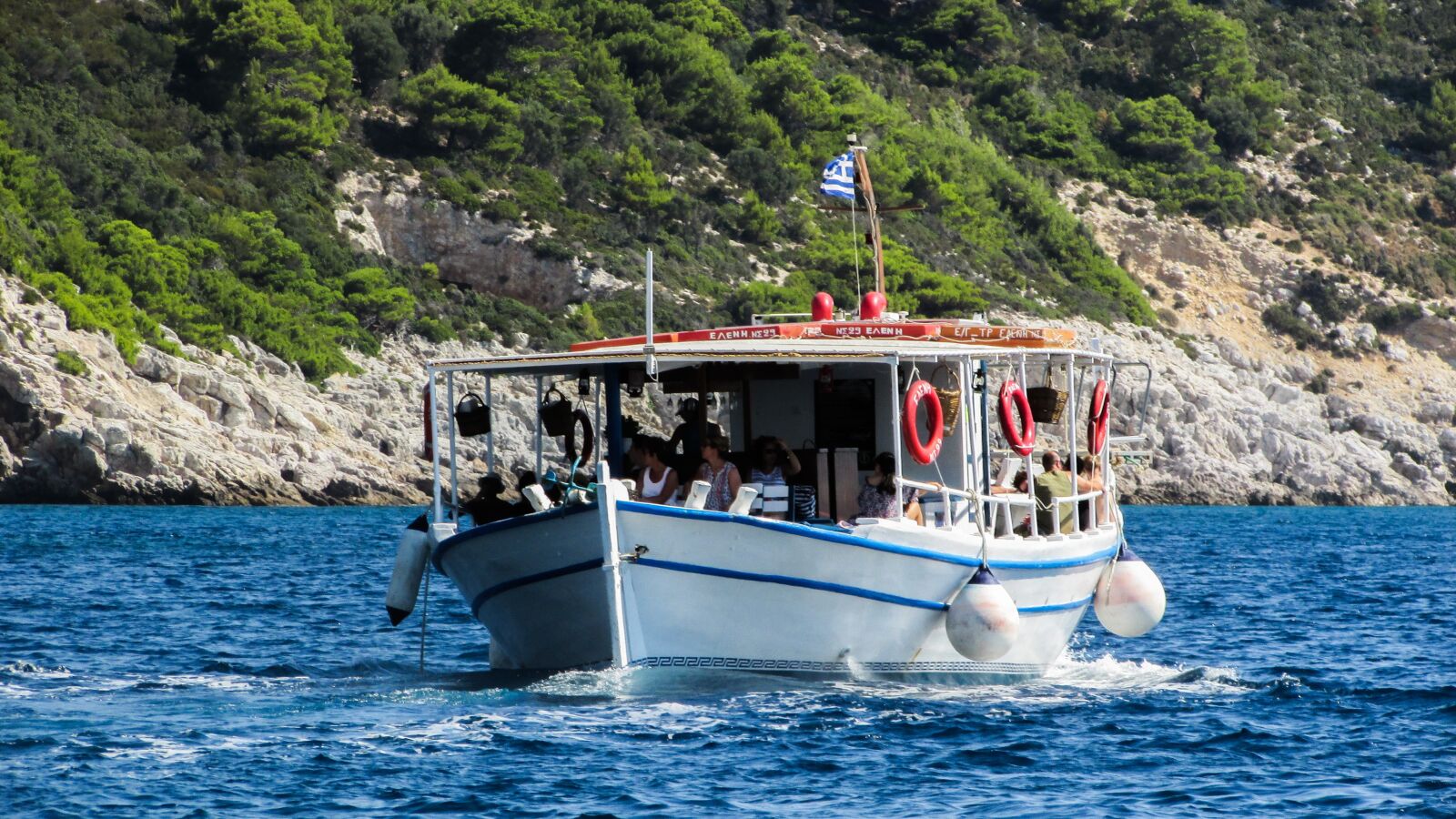 Canon PowerShot SX400 IS sample photo. Boat, cruise, sea photography