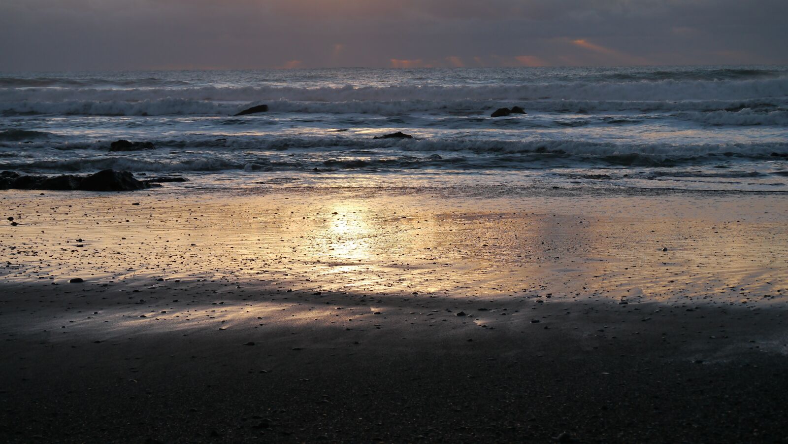Panasonic Lumix DMC-G3 sample photo. Beach, sunset, ocean photography