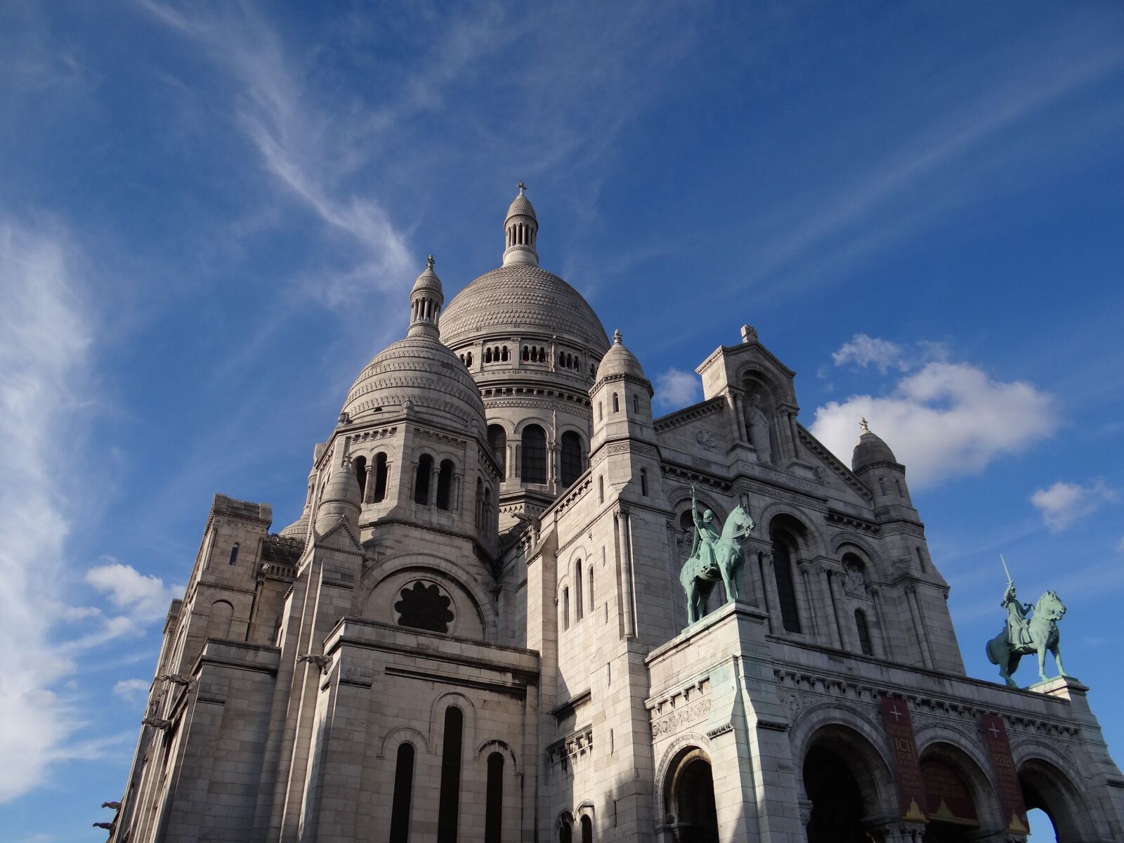 Sony Cyber-shot DSC-HX100V sample photo. Sacred heart, paris, basilica photography