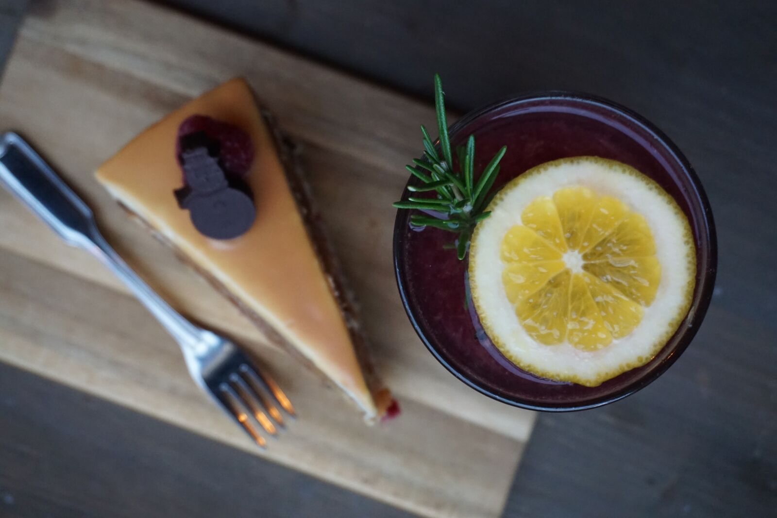 Sony E 16-50mm F3.5-5.6 PZ OSS sample photo. Cake, drink, food photography