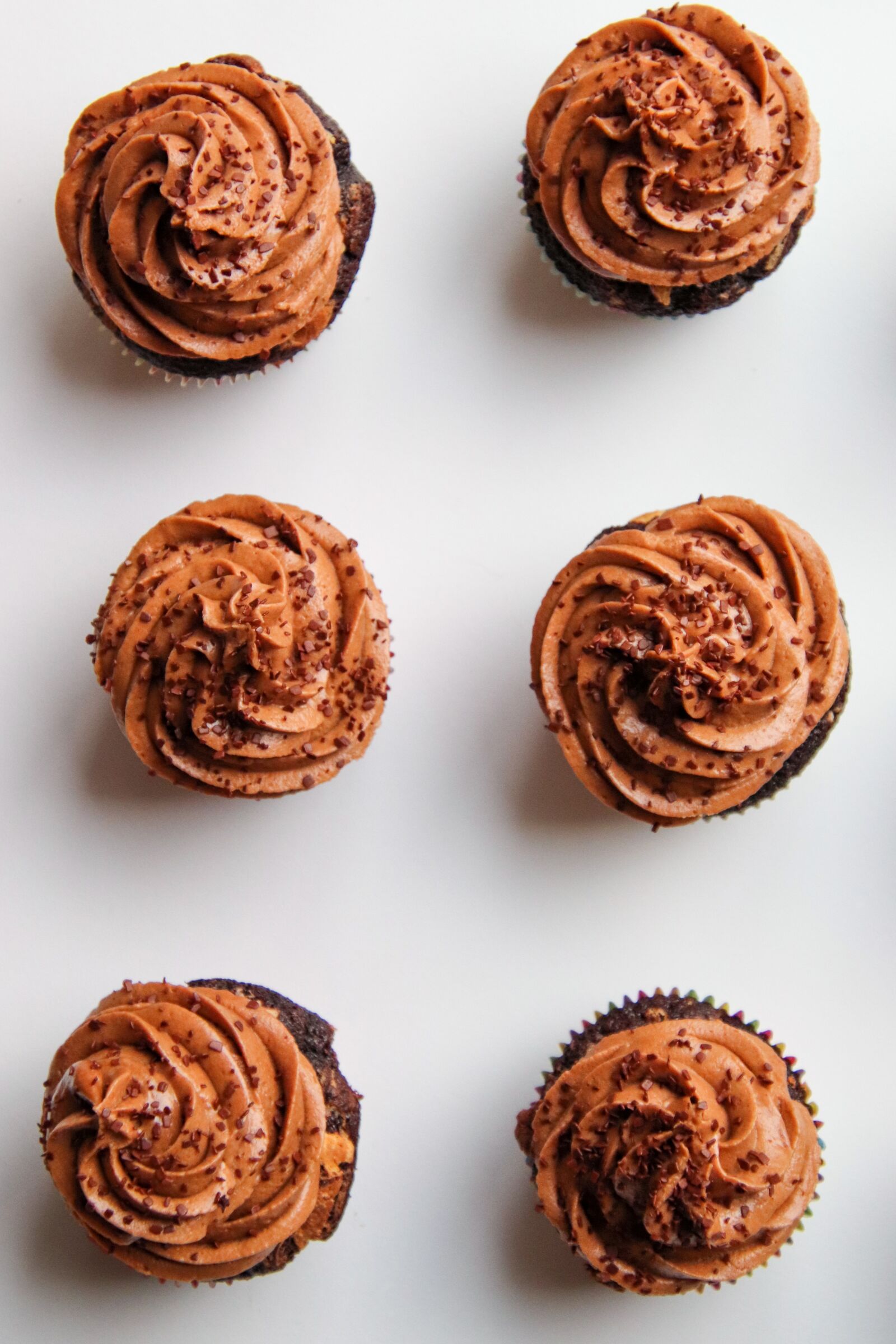 Canon EOS 800D (EOS Rebel T7i / EOS Kiss X9i) sample photo. Cupcakes, chocolate, muffin photography