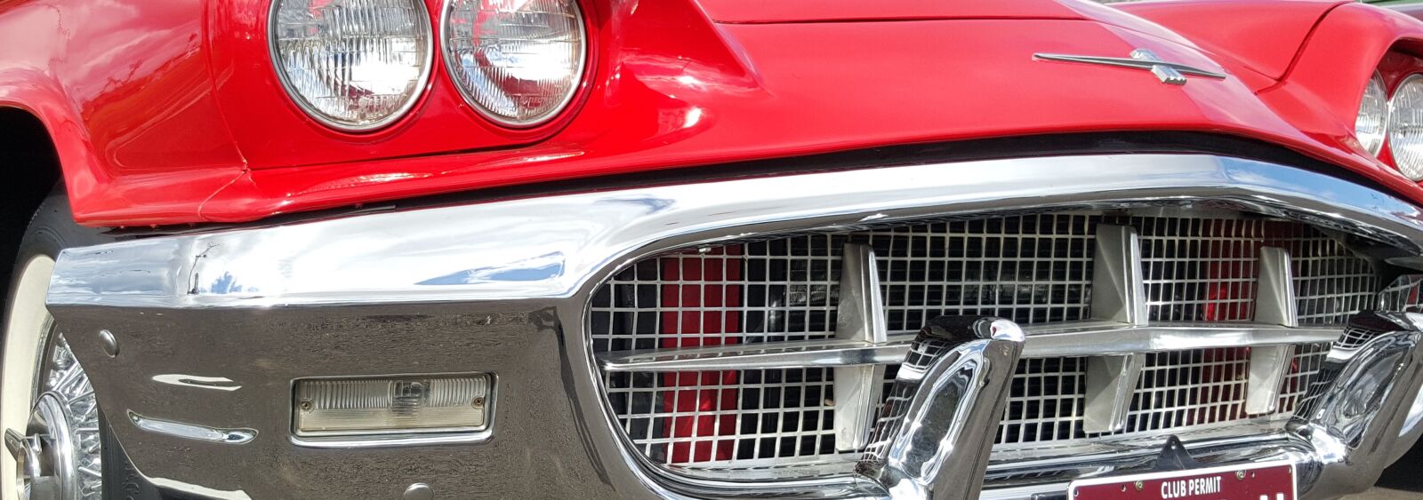 Samsung Galaxy S6 sample photo. Thinderbird, old, car photography
