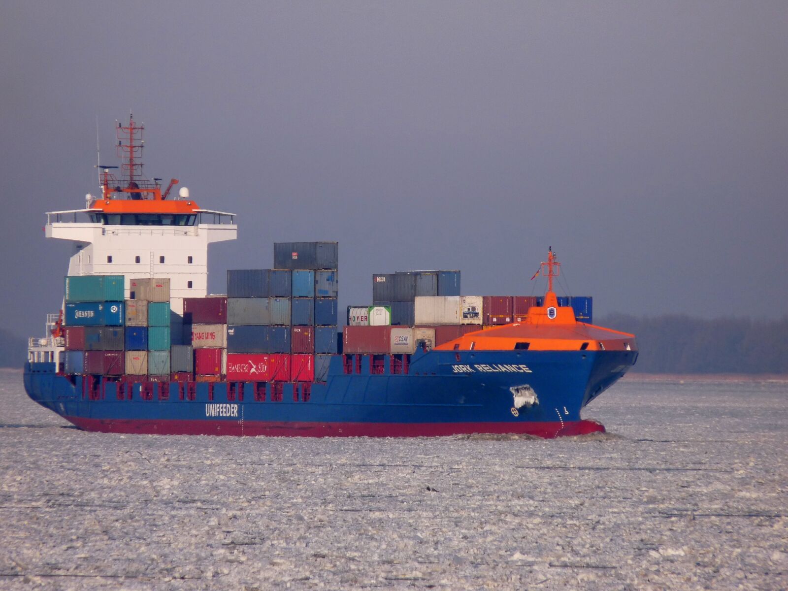 Panasonic Lumix DMC-FZ28 sample photo. Ship, container, elbe photography
