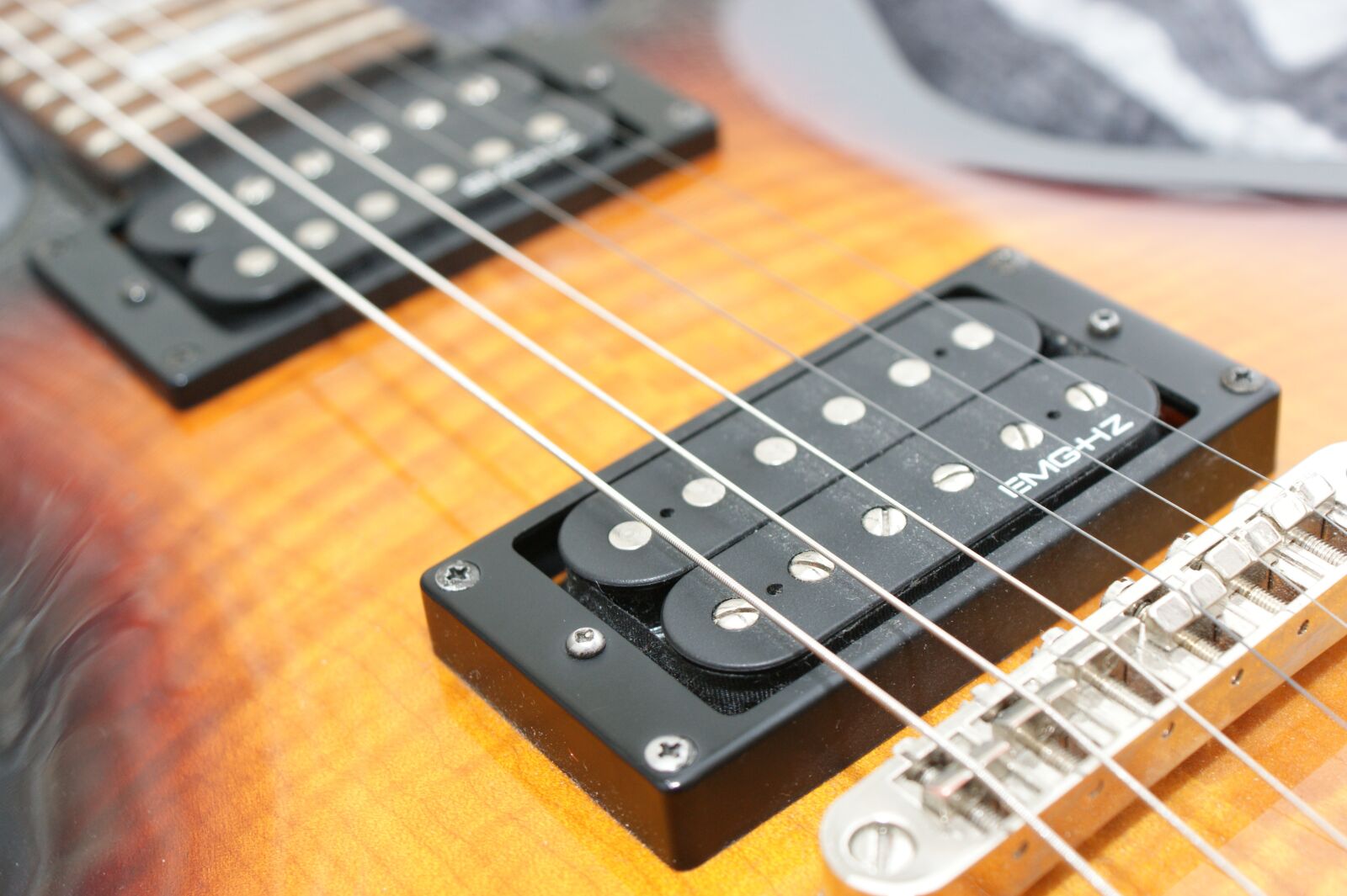 Sony Alpha DSLR-A350 sample photo. Guitar, guitars, mood photography