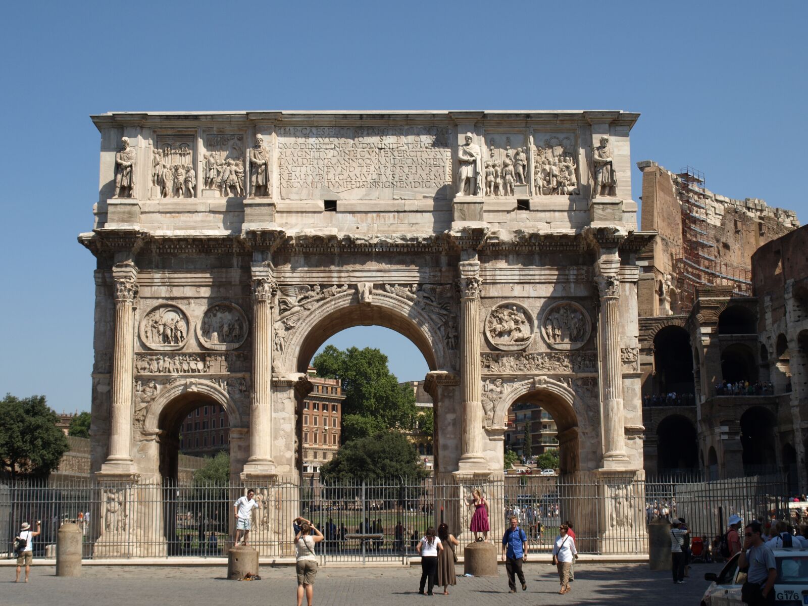 Olympus E-510 (EVOLT E-510) sample photo. Rome, arch of constantine photography