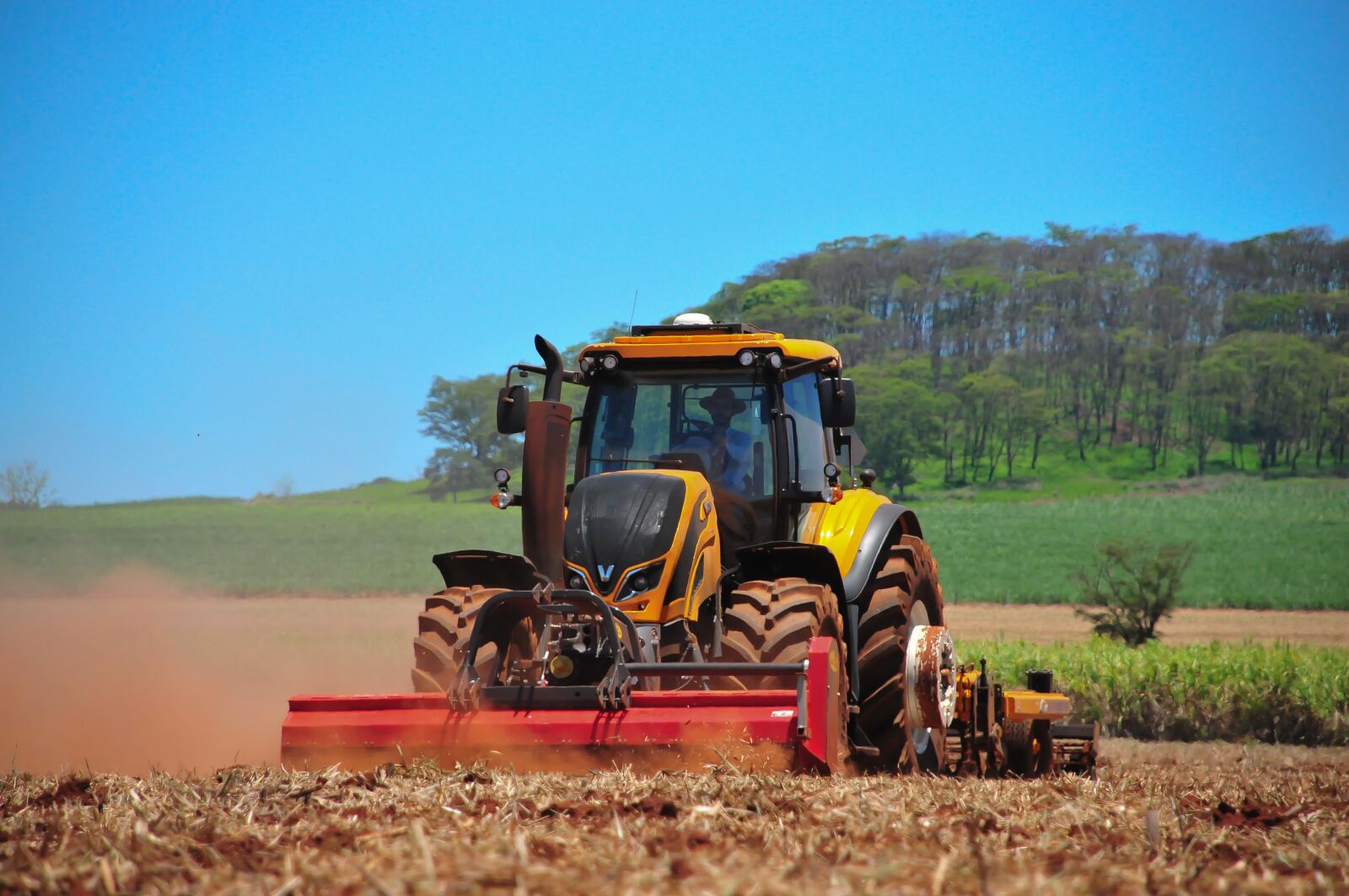 Nikon D300 sample photo. Agriculture, tractor, tractors photography
