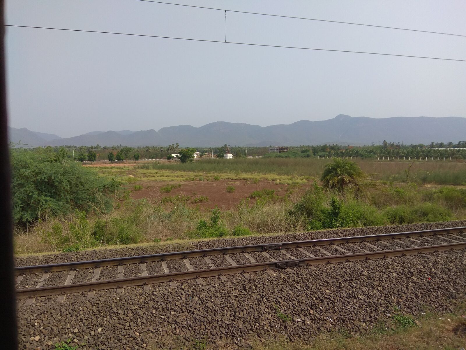 Xiaomi Redmi Note 4 sample photo. Rail, train, train line photography
