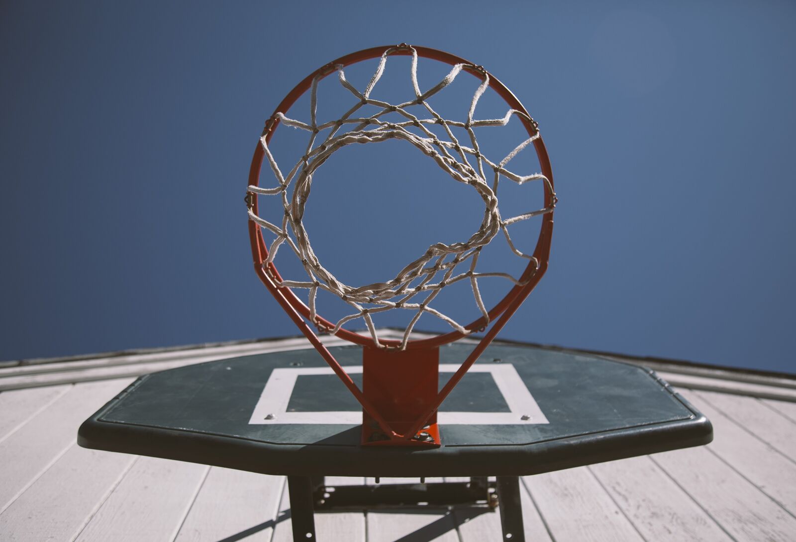 Canon EF 24-105mm F4L IS USM sample photo. Basket, basketball, basketball hoop photography