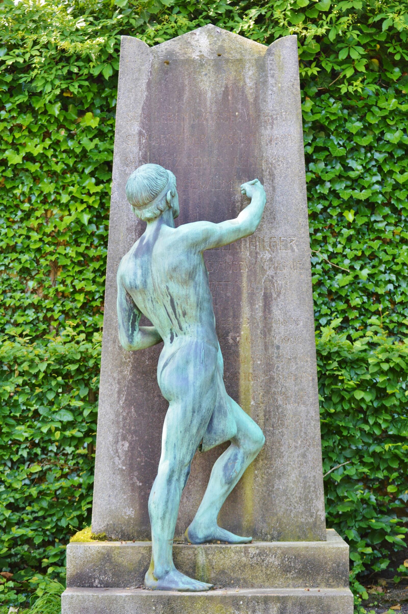 Nikon D3200 sample photo. Statue, figure, sculpture photography
