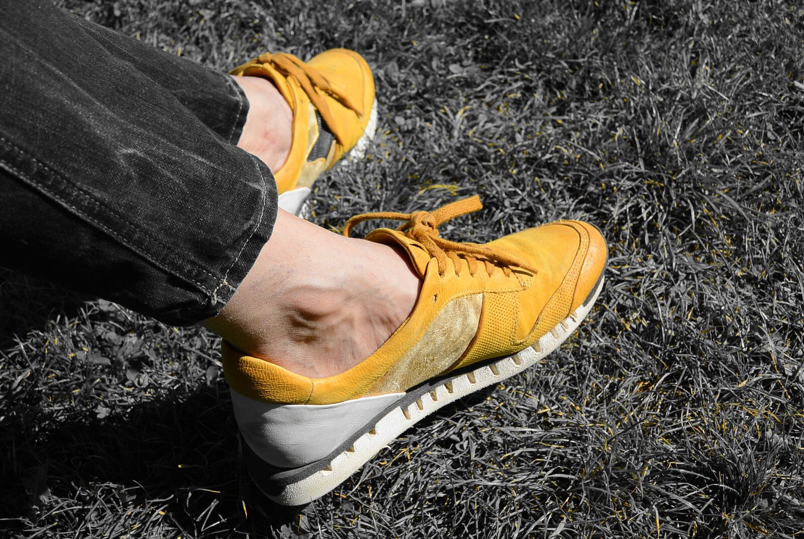 Nikon 1 S1 sample photo. Sneakers, relaxation, shoes photography