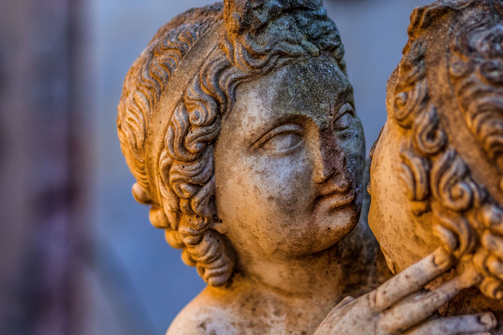 Canon YN85mm f/1.8 DCM sample photo. Ostia antica, love, rome photography