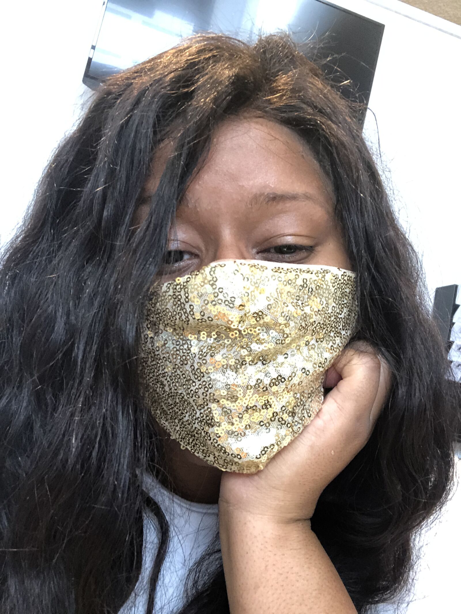 iPhone X front camera 2.87mm f/2.2 sample photo. Woman, mask, gold photography