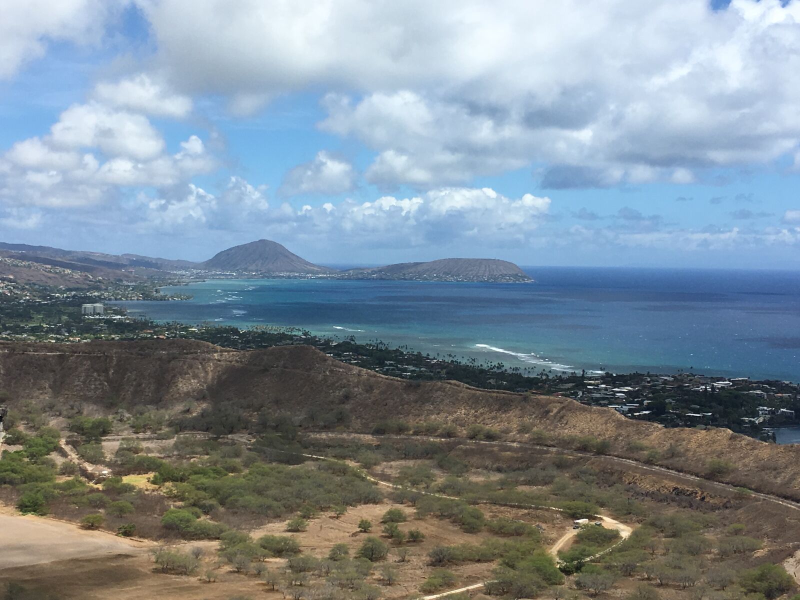 iPhone 6s Plus back camera 4.15mm f/2.2 sample photo. Honolulu, hike, diamond head photography