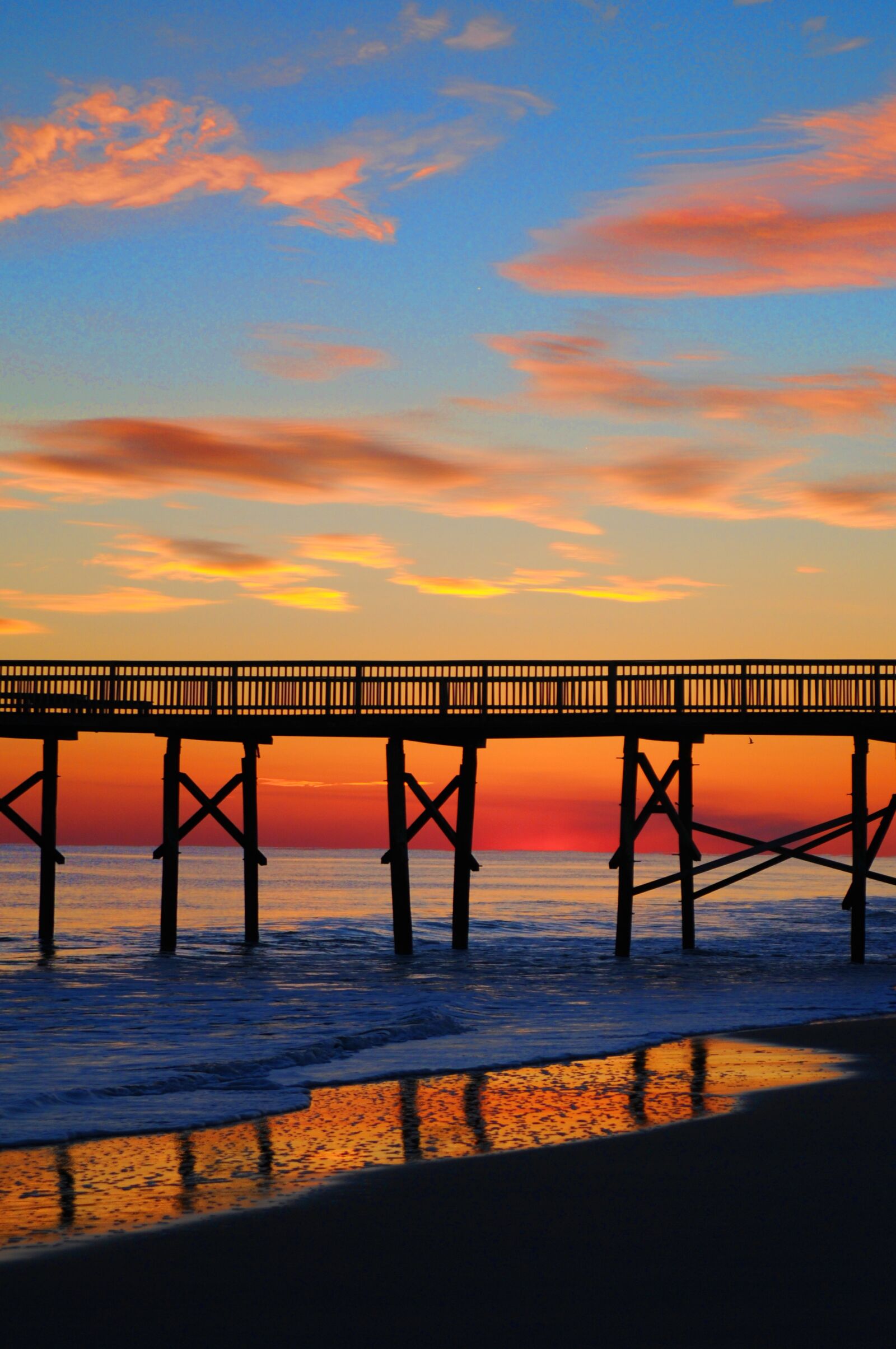 Nikon D300 sample photo. Sunset, beach, pier photography