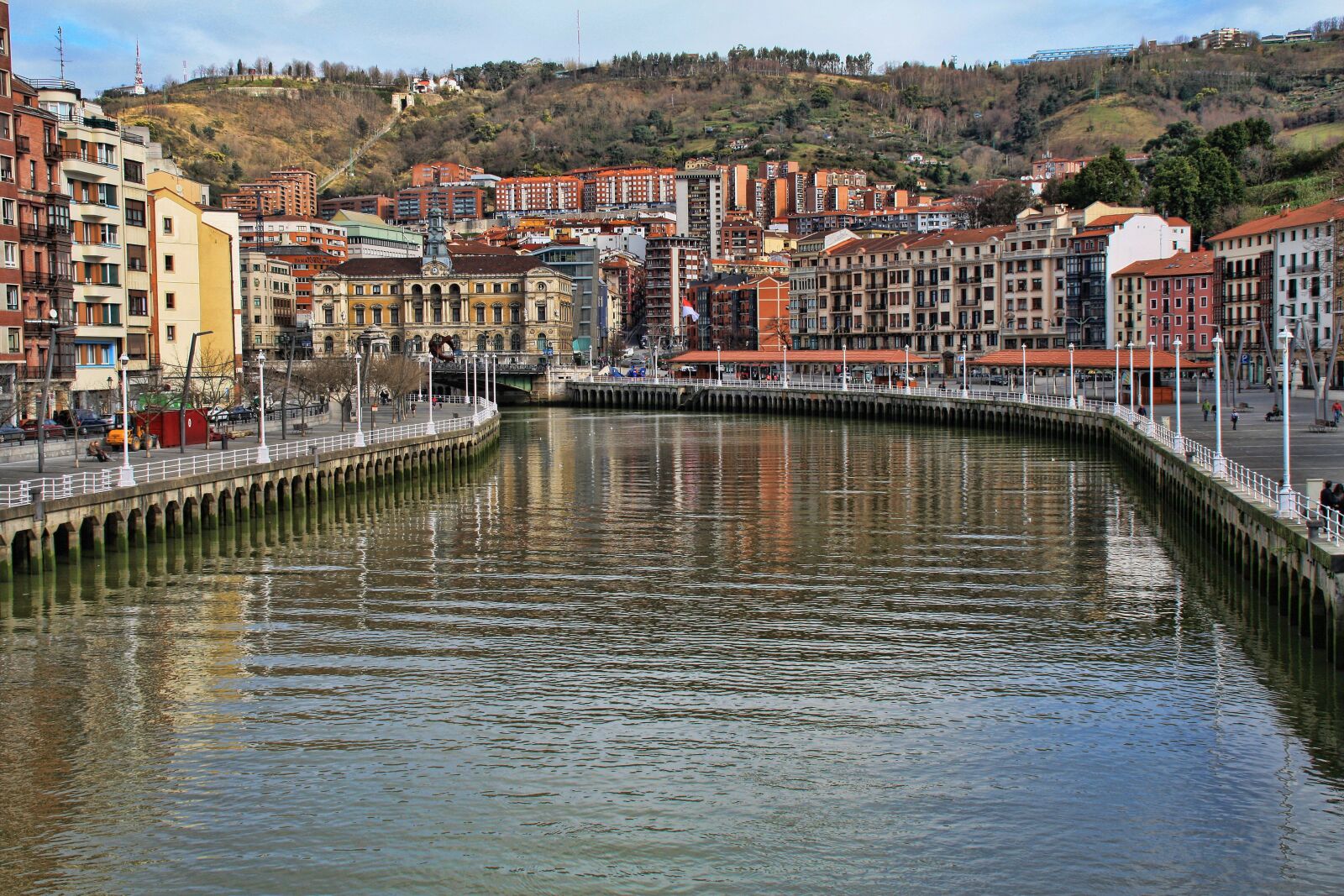 Canon EOS 450D (EOS Rebel XSi / EOS Kiss X2) sample photo. Bilbao, mar, sea, loch photography