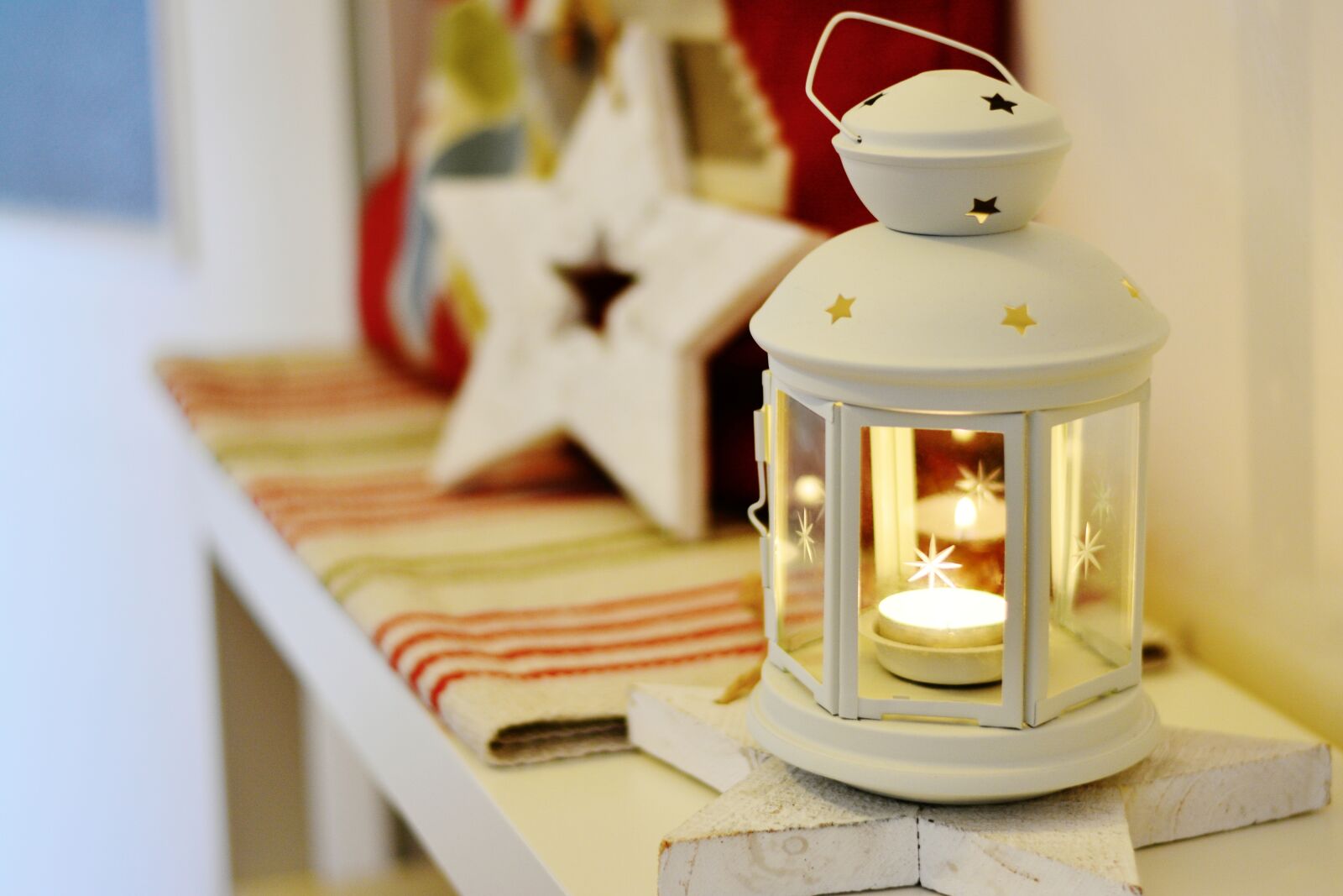 Nikon D5200 sample photo. Lantern, light, christmas photography