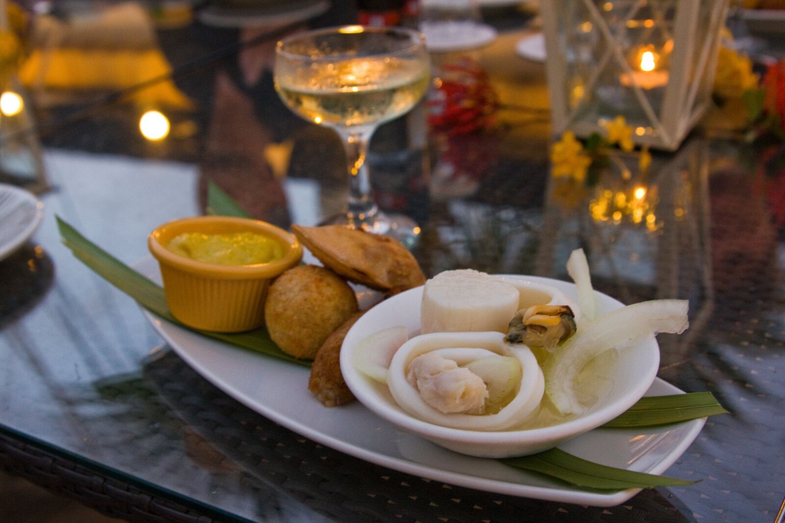 Canon EOS 450D (EOS Rebel XSi / EOS Kiss X2) sample photo. Aruba, seafood, platter photography