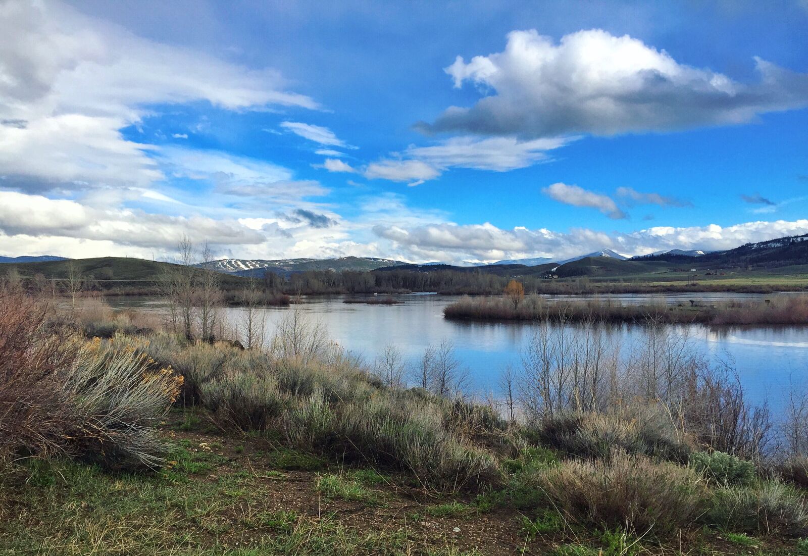 Apple iPhone 6 sample photo. Colorado, lake, mountains, tall photography