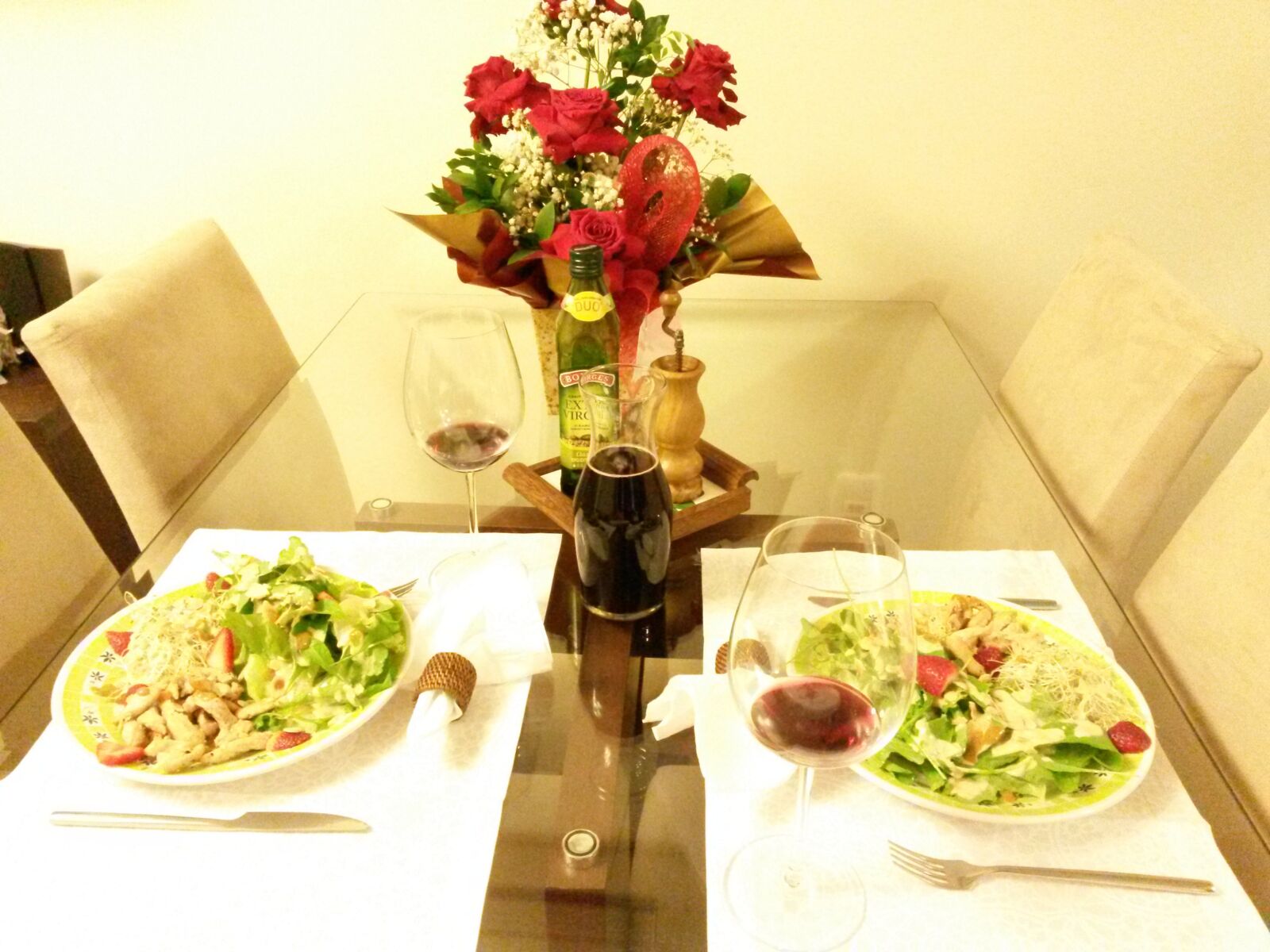 Samsung Galaxy S4 Mini sample photo. Dinner, love, romance photography
