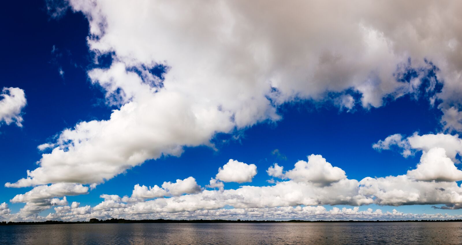 Fujifilm X100T sample photo. Blue, sky, clouds photography
