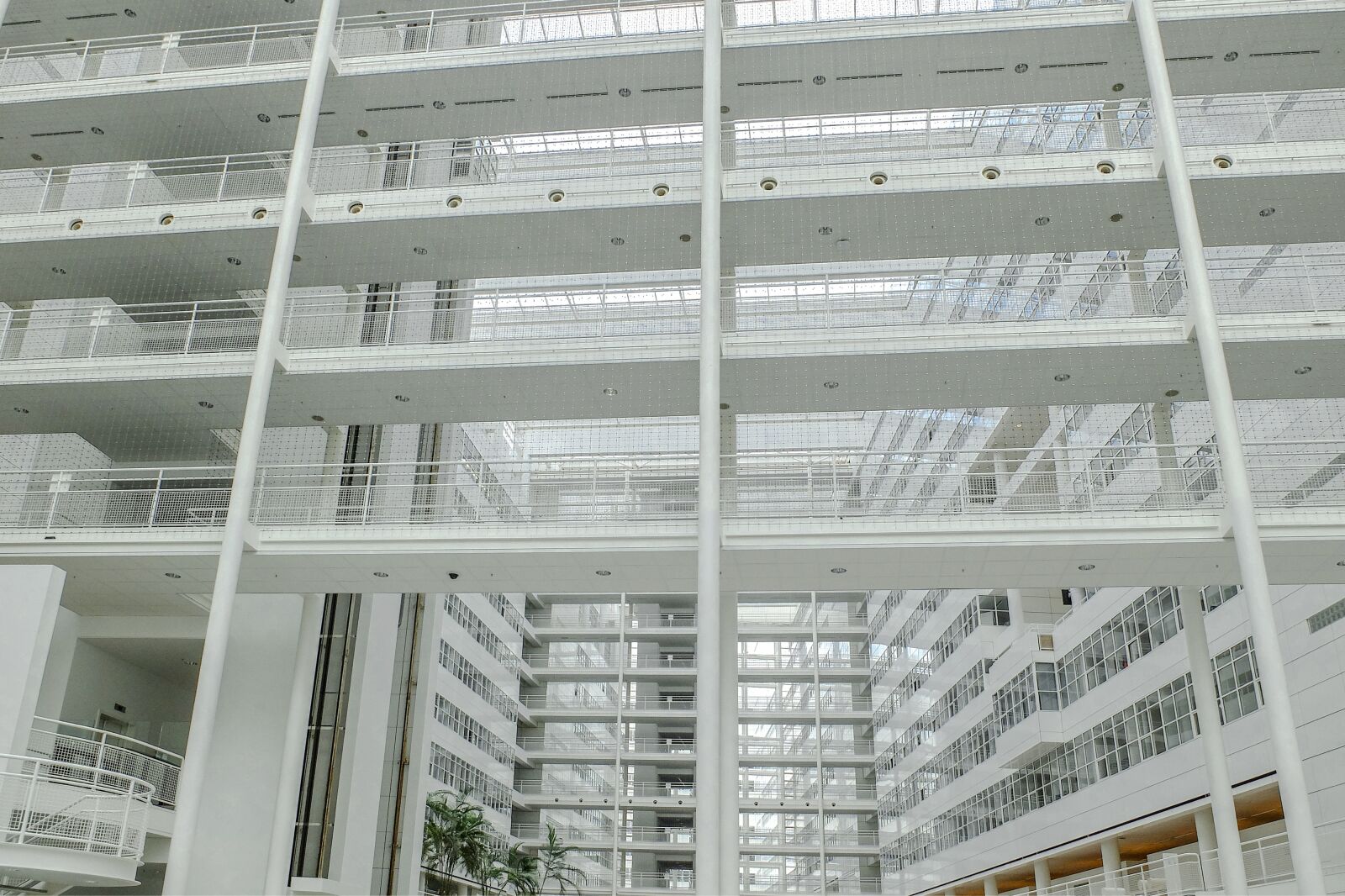 Fujifilm X30 sample photo. Building, urban, modern photography