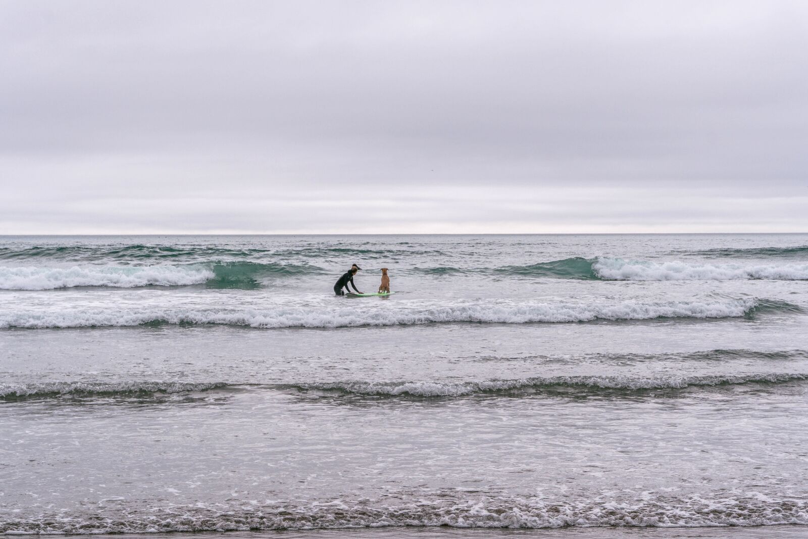 Sony a6300 sample photo. Beach, horizon, ocean, surf photography