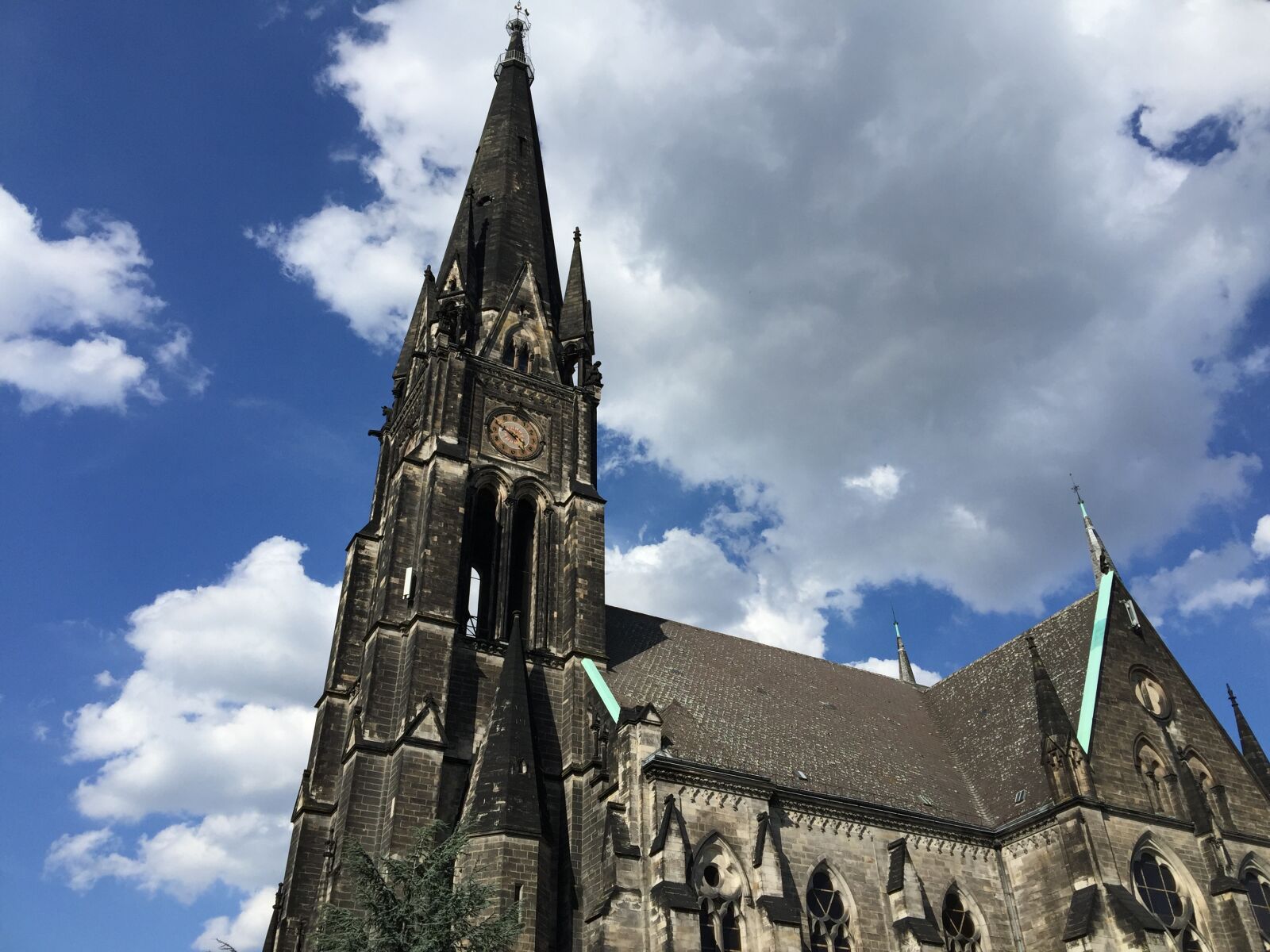iPhone 6 Plus back camera 4.15mm f/2.2 sample photo. Berlin, church, architecture photography