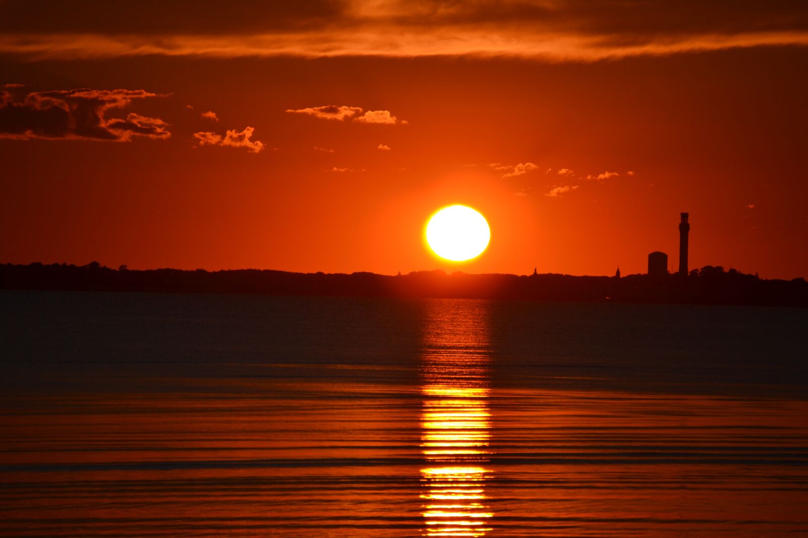 Nikon D3100 sample photo. Sunset, glow, travel photography