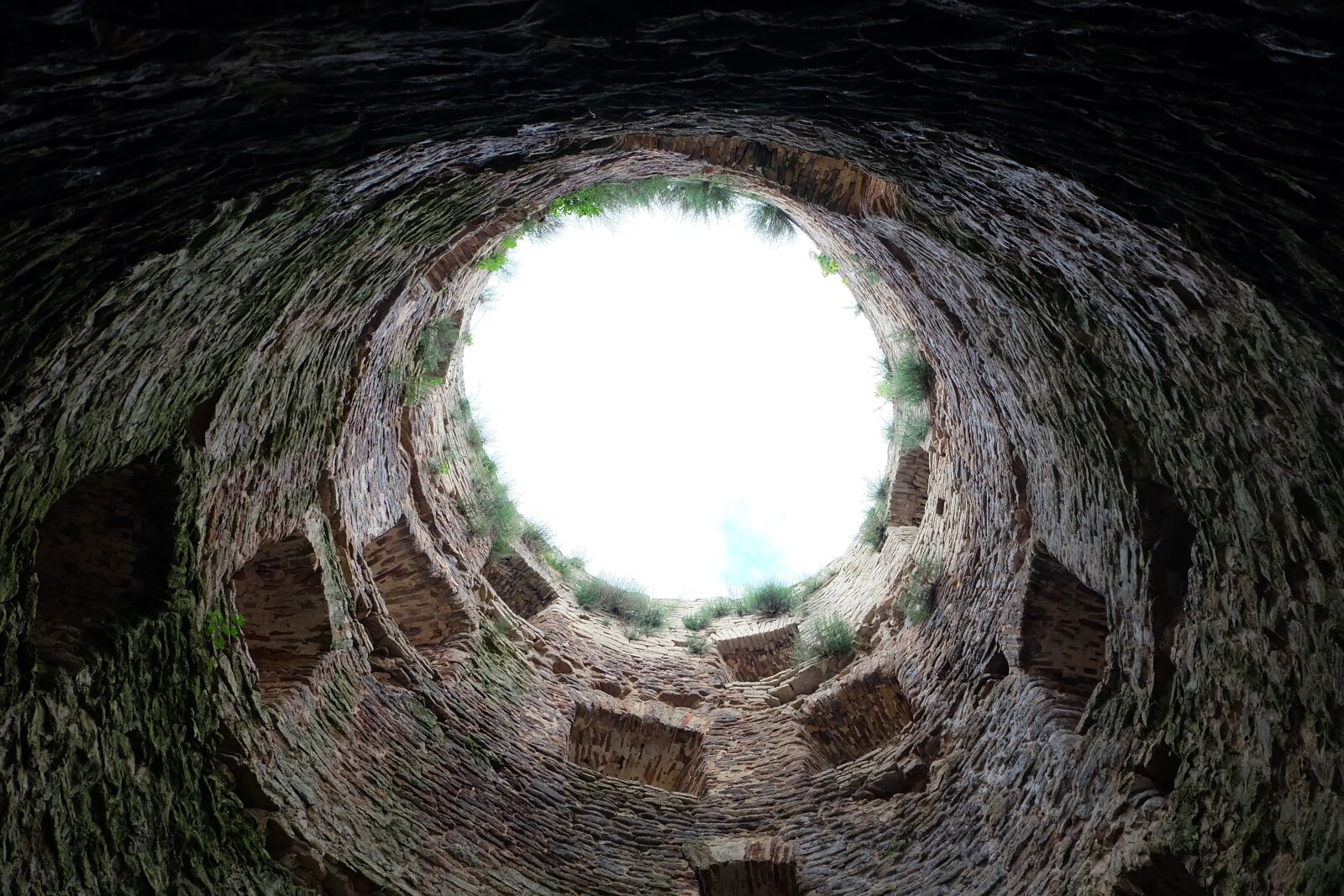 Fujifilm X-A2 + Fujifilm XC 16-50mm F3.5-5.6 OIS II sample photo. Tower, castle, fortress photography