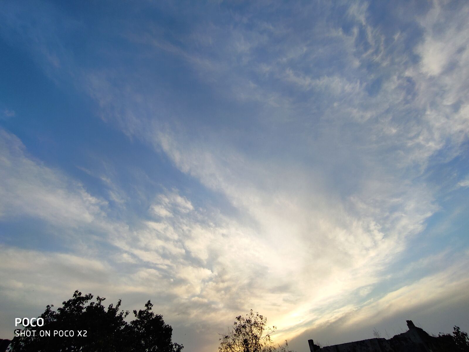 Xiaomi POCO X2 sample photo. Hurricane, sunset, clouds photography