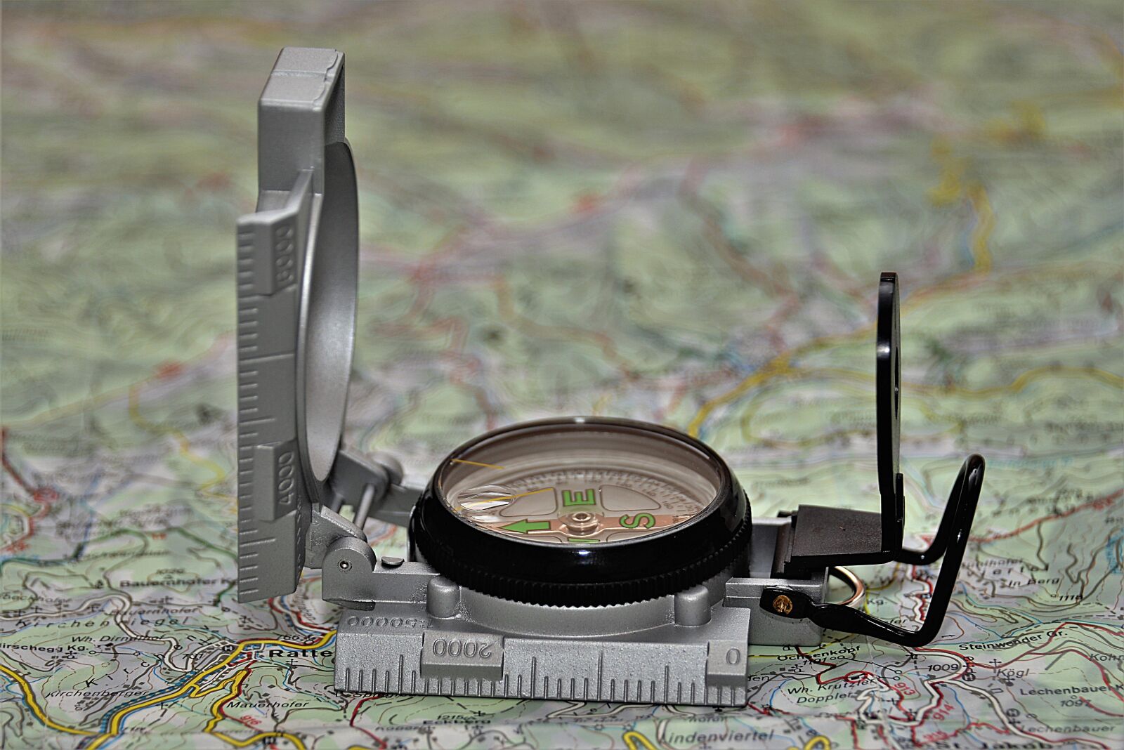 Nikon D610 sample photo. Compass, bearing compass, navigation photography